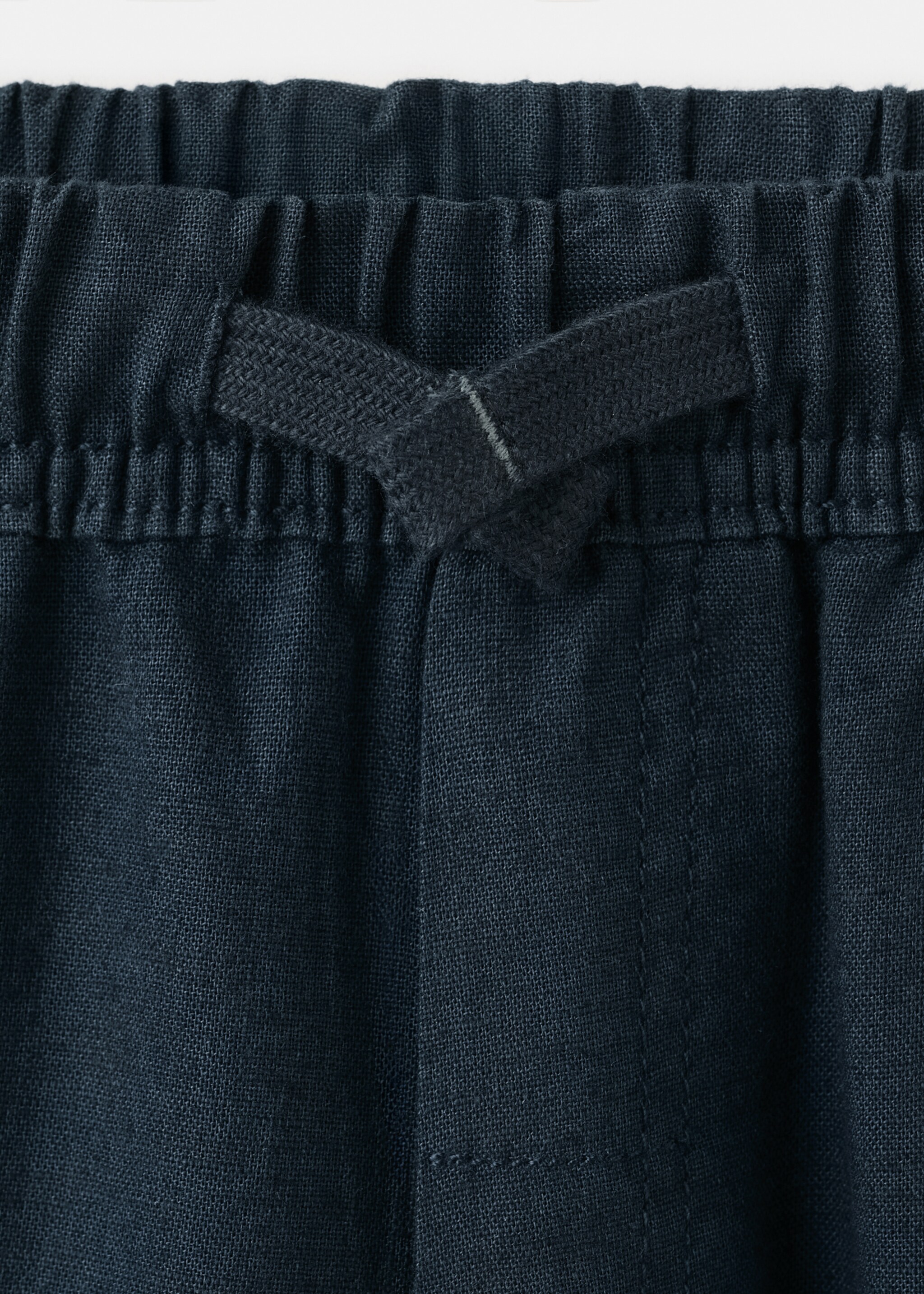 Pantalons lli cotó - Detall de l'article 8, Blau marí. Ref: 27036719-00.
