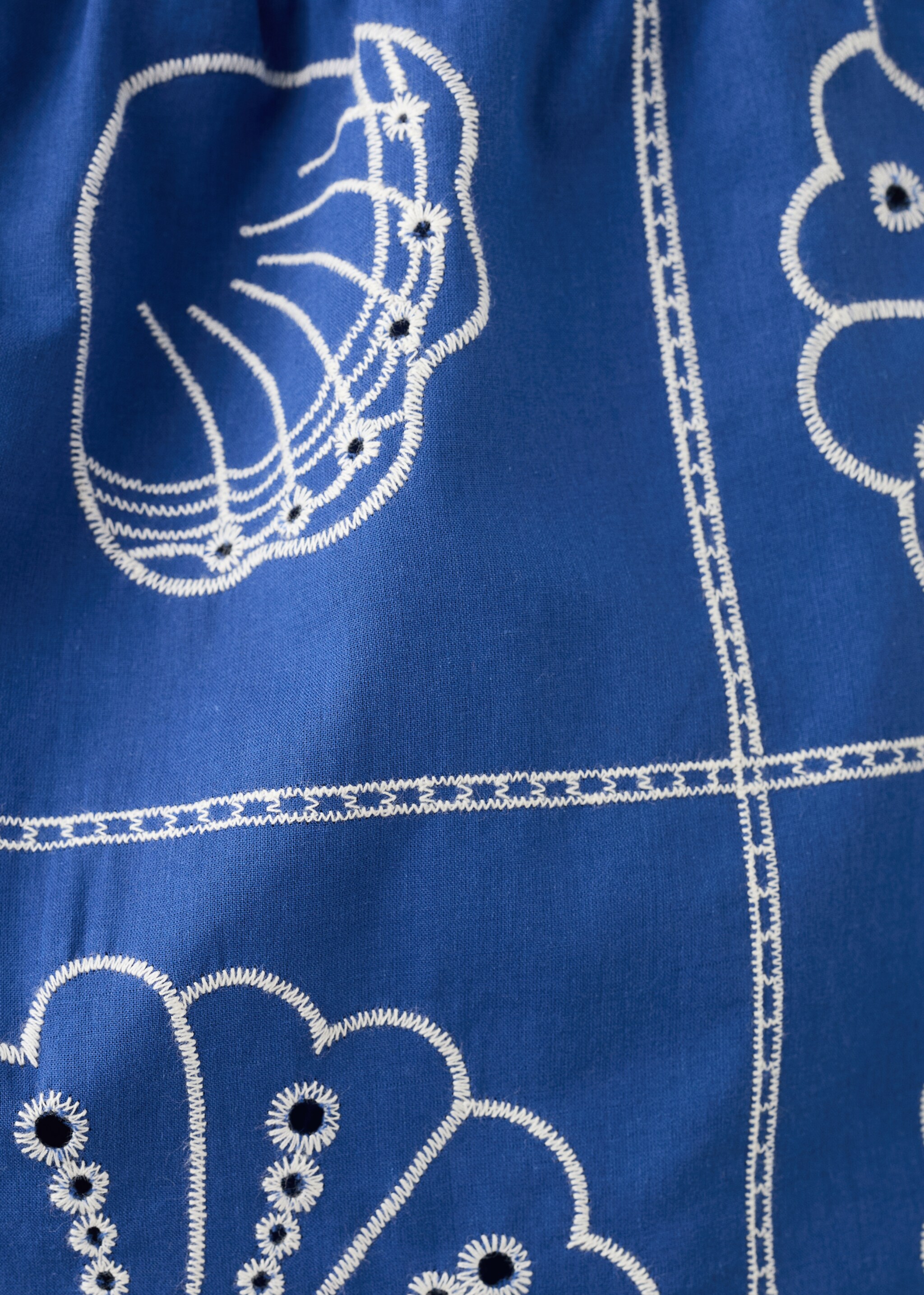 Blouse coton broderies - Détail de l'article 8, Bleu électrique. Ref: 27036733-00.