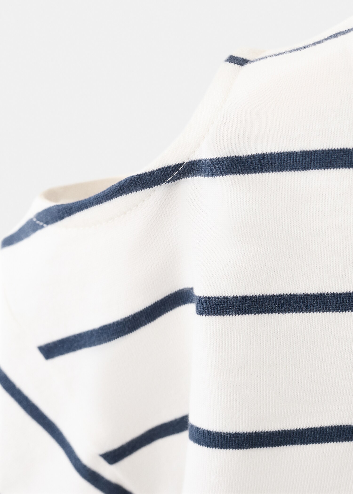 Striped cotton off-the-shoulder top - Details of the article 0