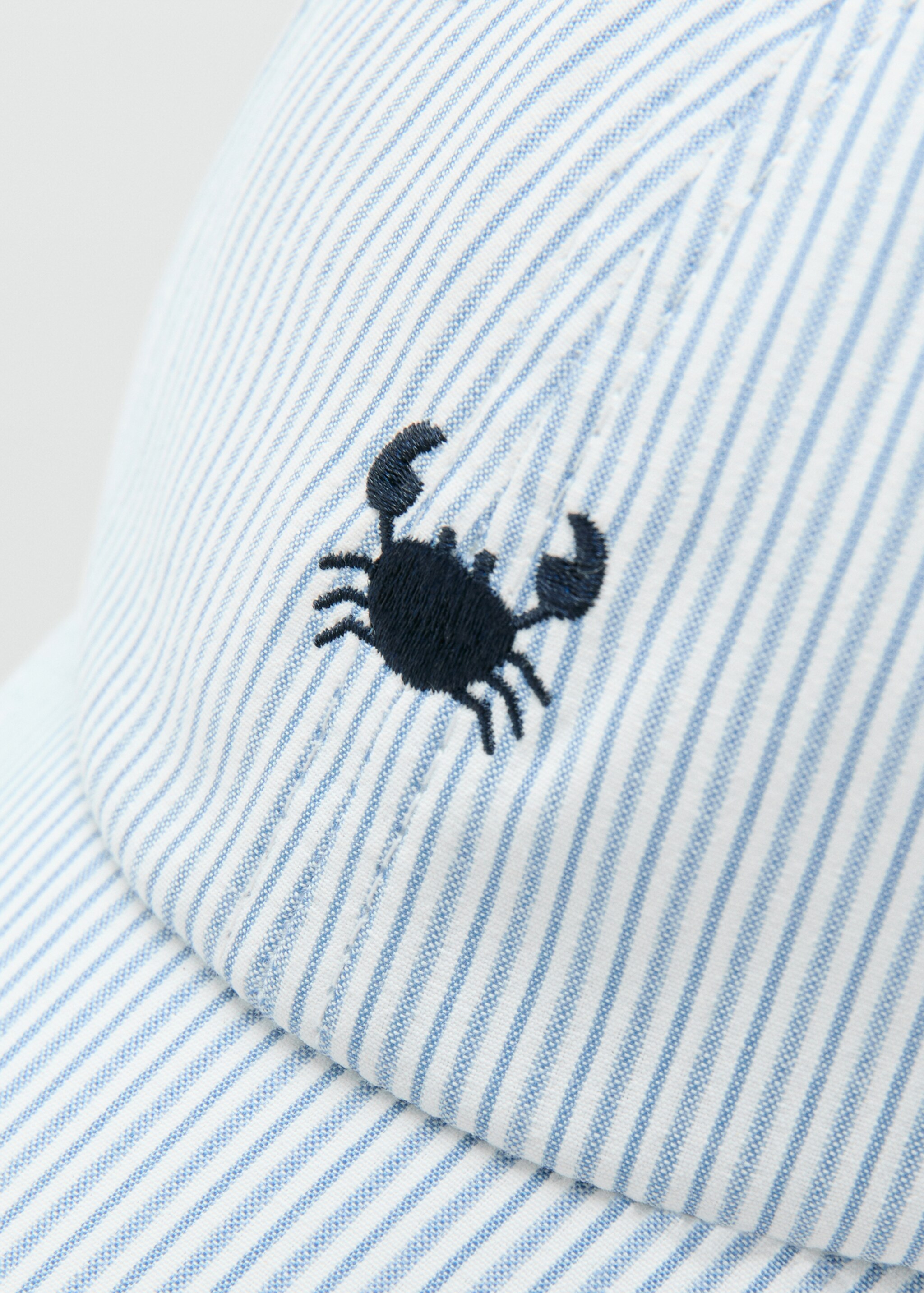 Cap cranc - Details of the article 2, Sky Blue. Ref: 27036744-00.