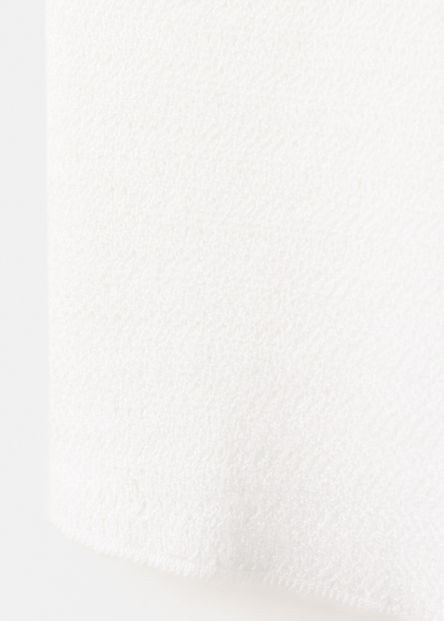 Floaty top with hook-and-eye fastening - Details of the article 0