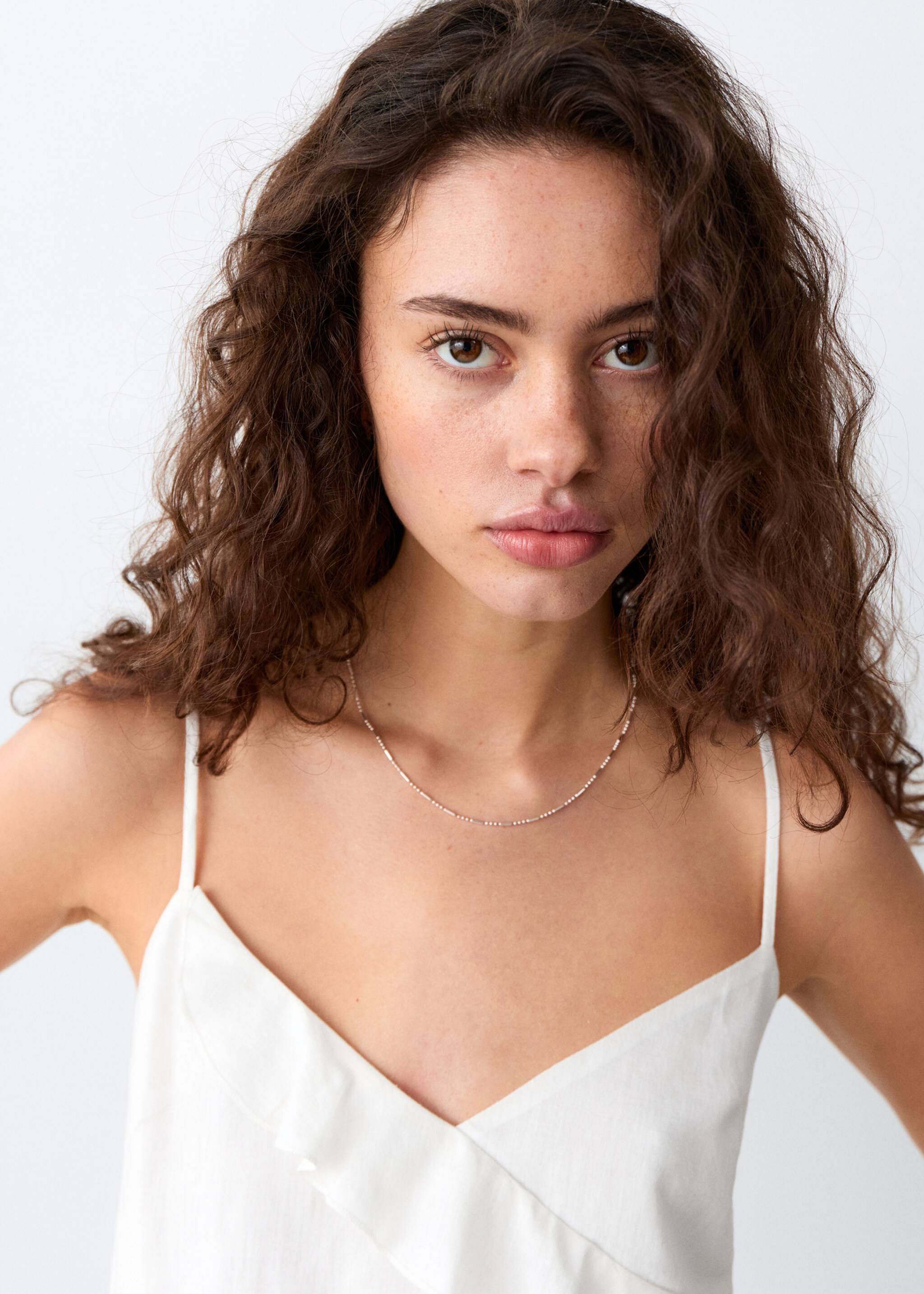 Linen blend frill top - Details of the article 1, Off White. Ref: 27037144-00.