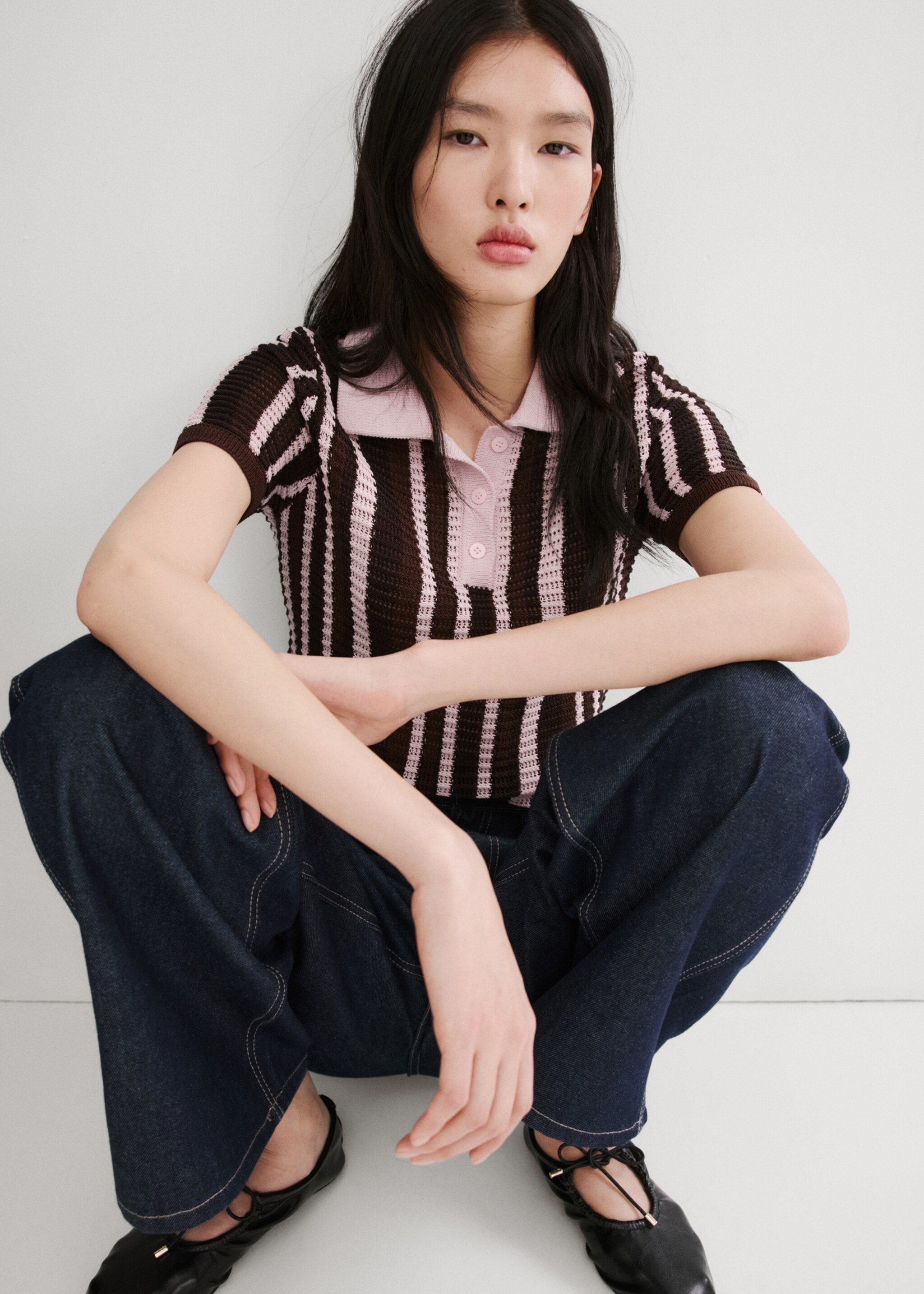 Knitted polo-neck sweater - Details of the article 2, Chocolate. Ref: 27037145-00.