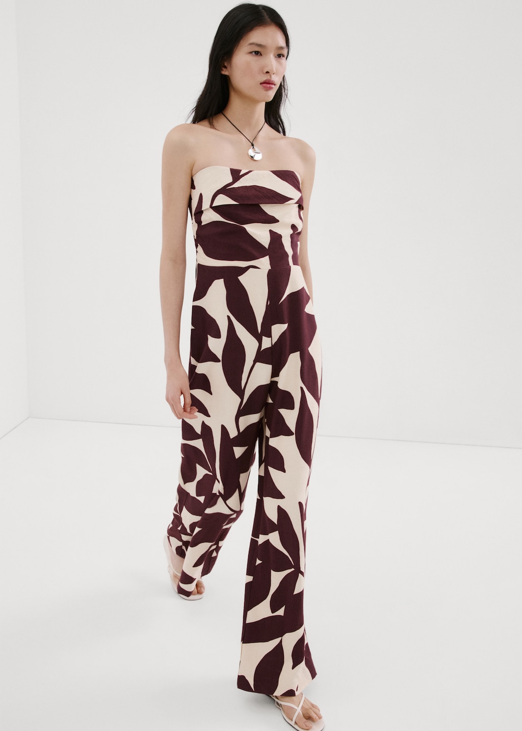 Printed strapless jumpsuit - image 5