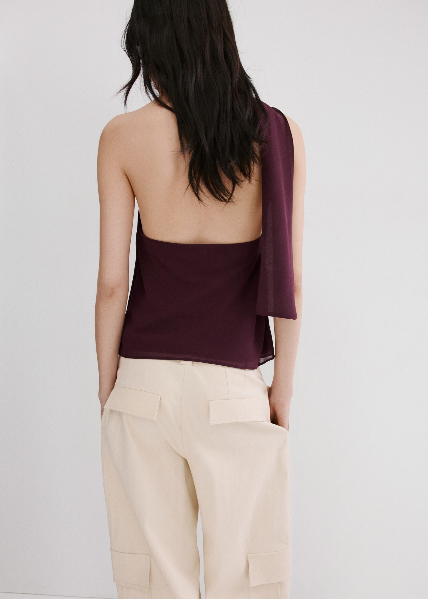 Draped neck scarf top - Reverse of the article