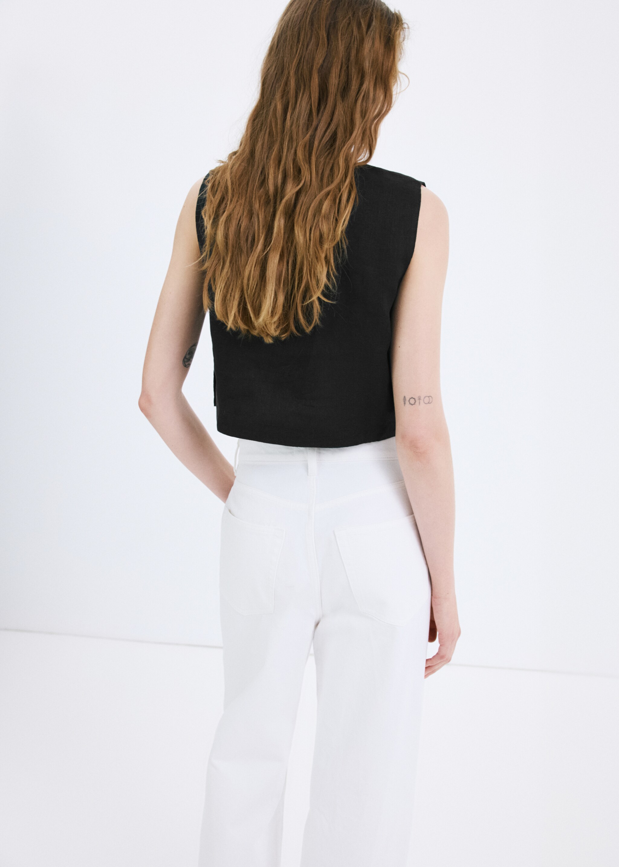 100% linen crop top - Reverse of the article, Black. Ref: 27037157-00.