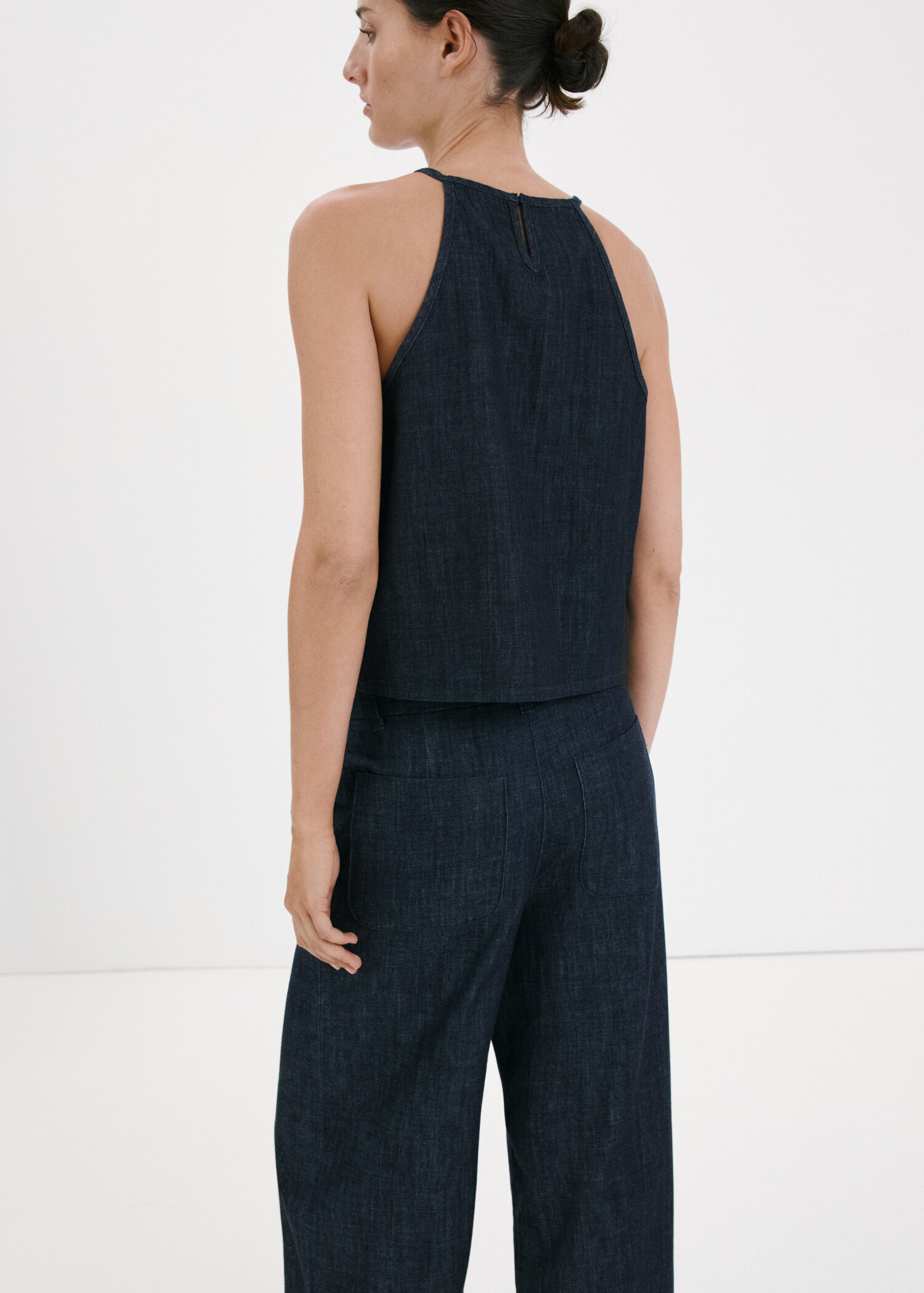 Halter neck denim top - Reverse of the article