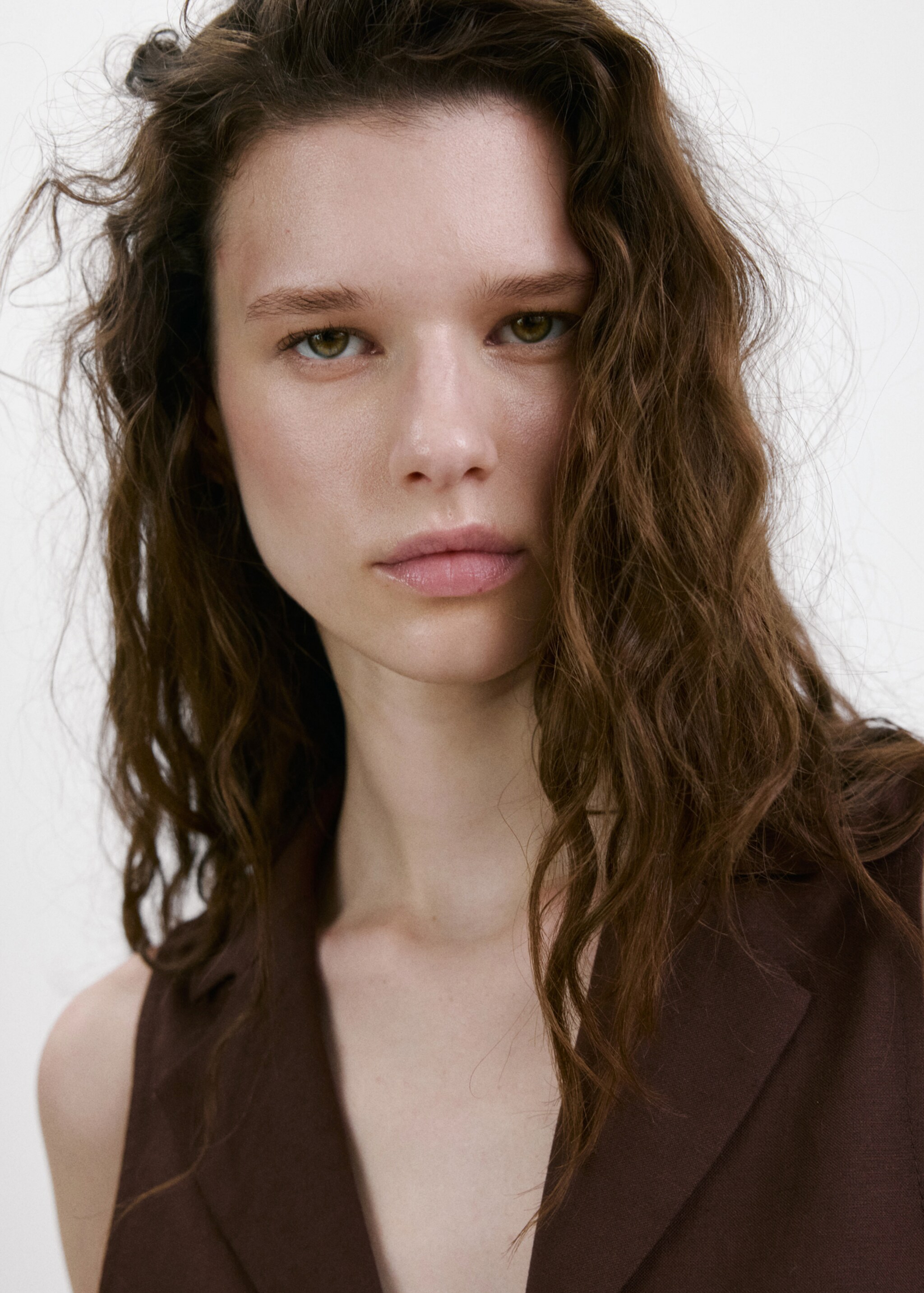 Tie strap top - Details of the article 1, Chocolate. Ref: 27037160-00.