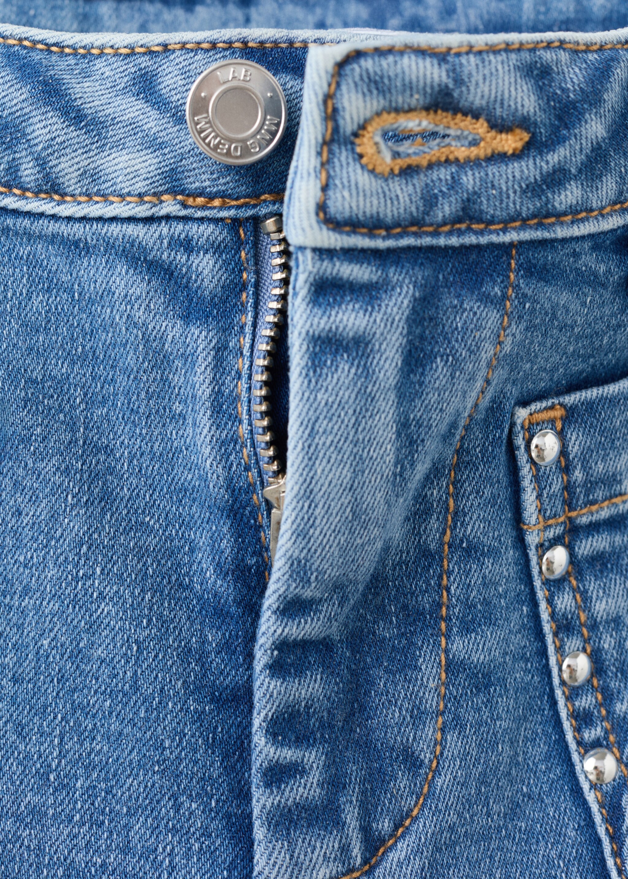 Short poches à clous - Détail de l'article 8, Bleu moyen. Ref: 27037781-00.