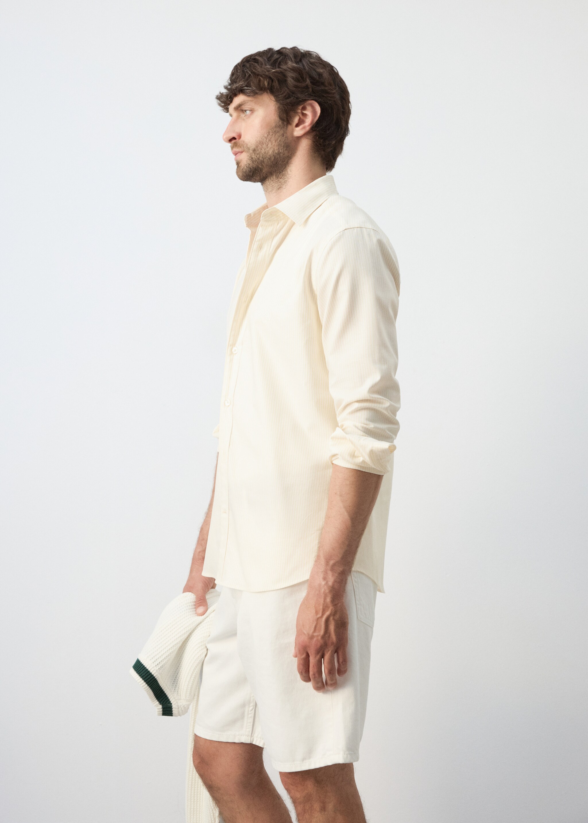 Regular-fit striped 100% cotton shirt - Details of the article 2, Pastel Yellow. Ref: 27037799-00.