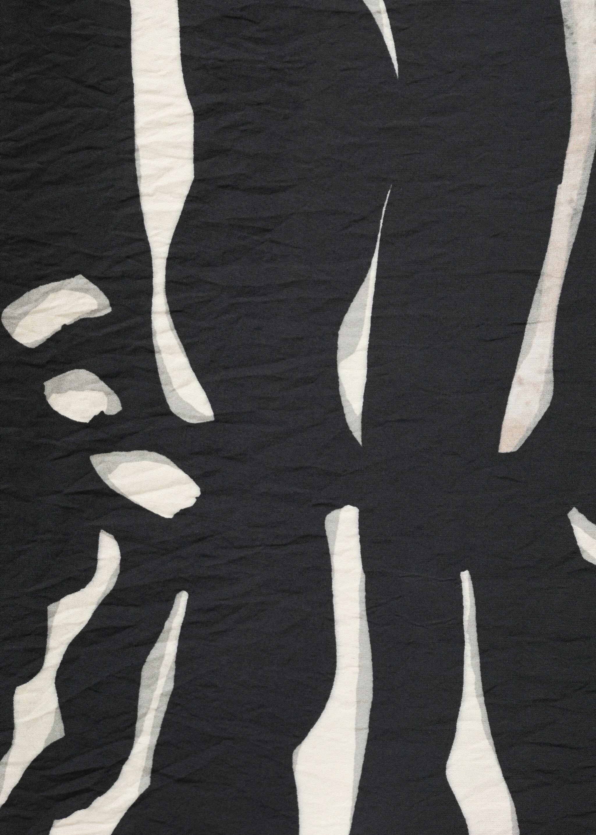 Short zebra print dress - Details of the article 8, Black. Ref: 27037803-00.