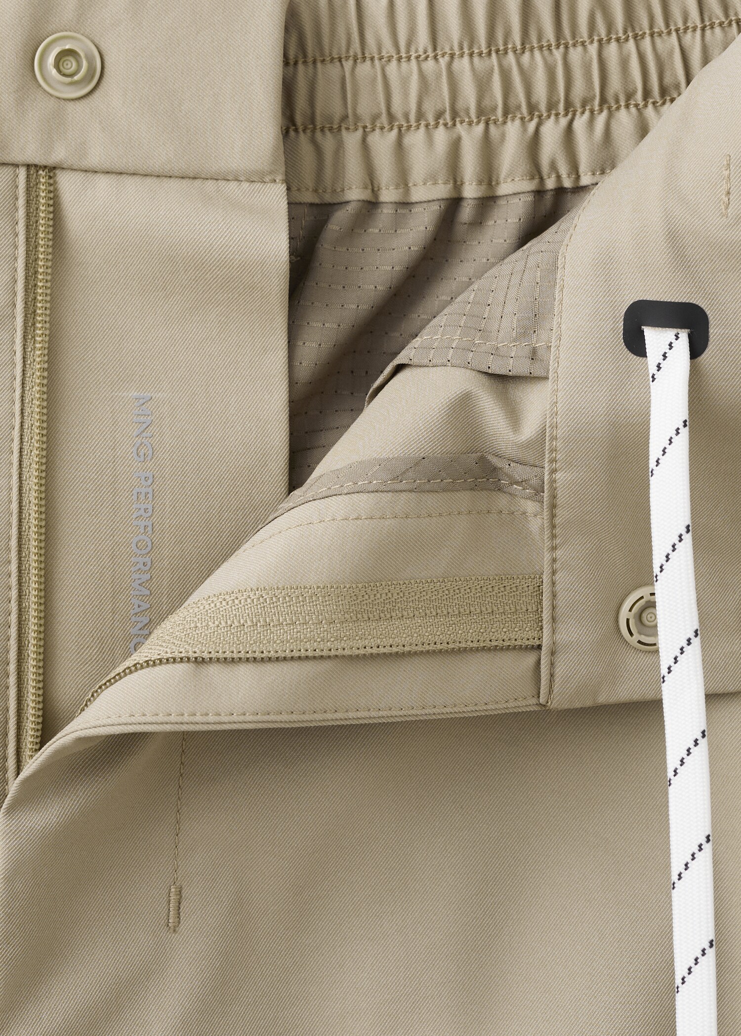 Bermudas cargo water-repellent - Detalle del artículo 8
