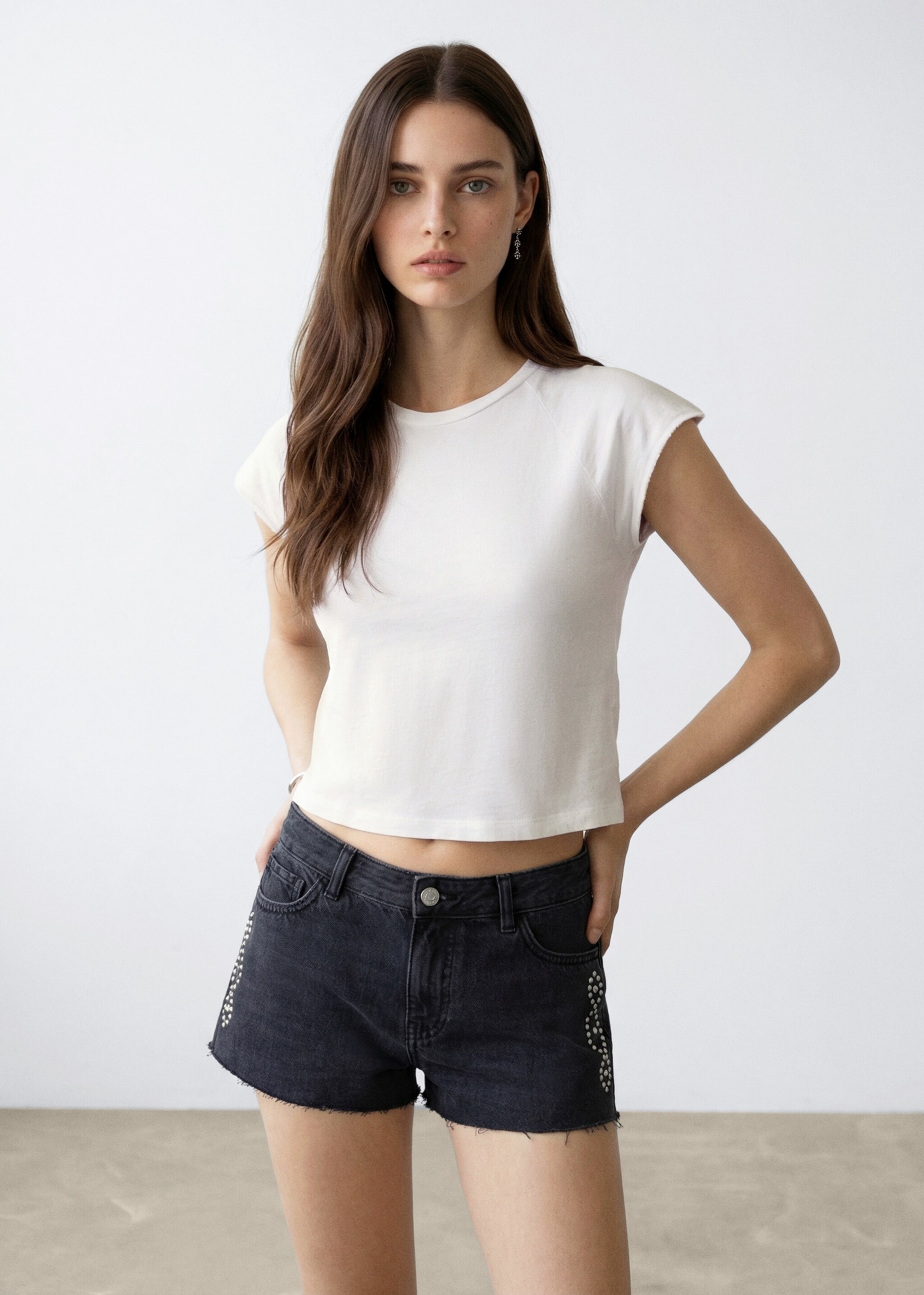 T-shirt crop coton - Plan moyen, Blanc cassé. Ref: 27037906-00.