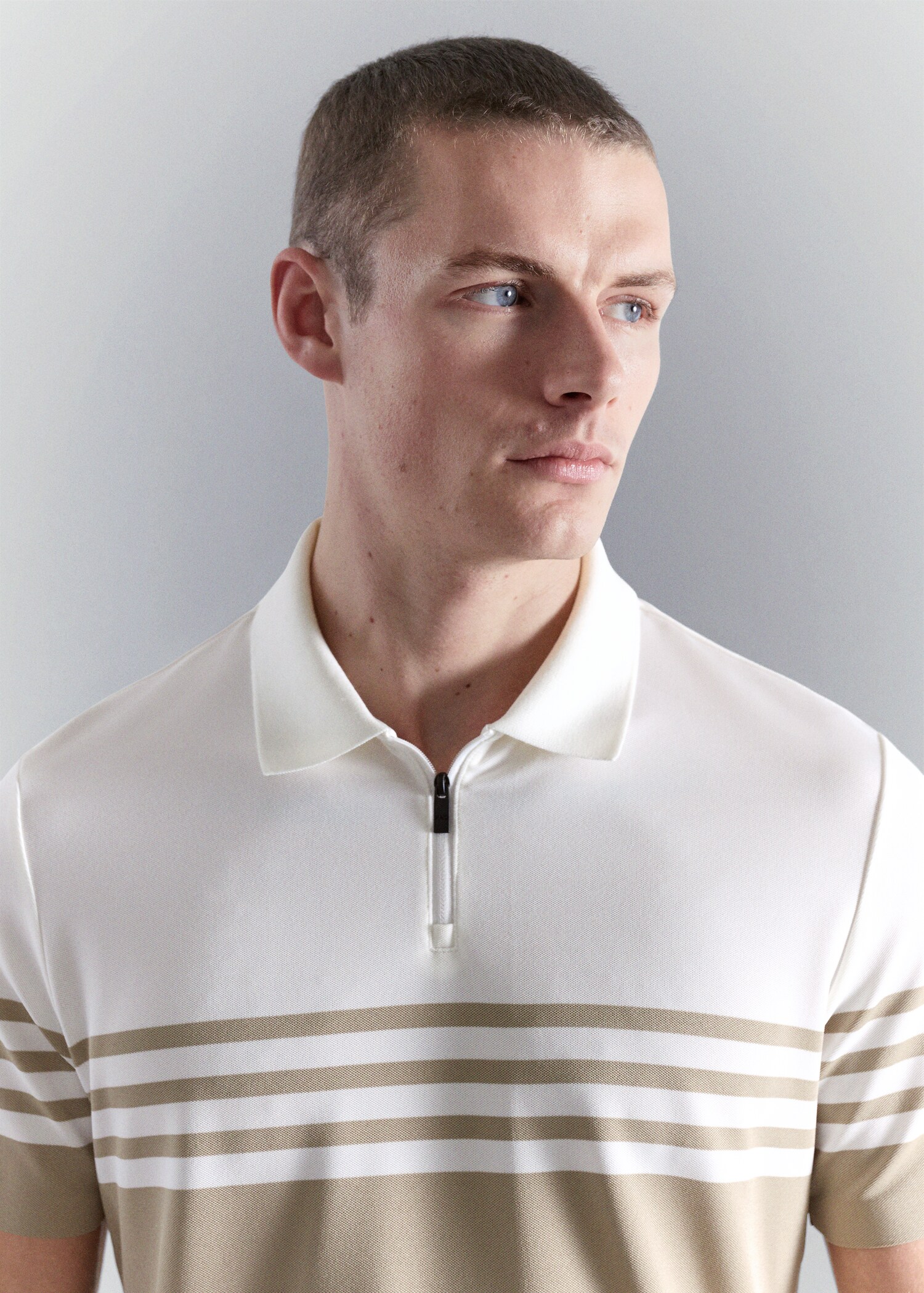 Polo bicolor coll cremallera - Detall de l'article 1