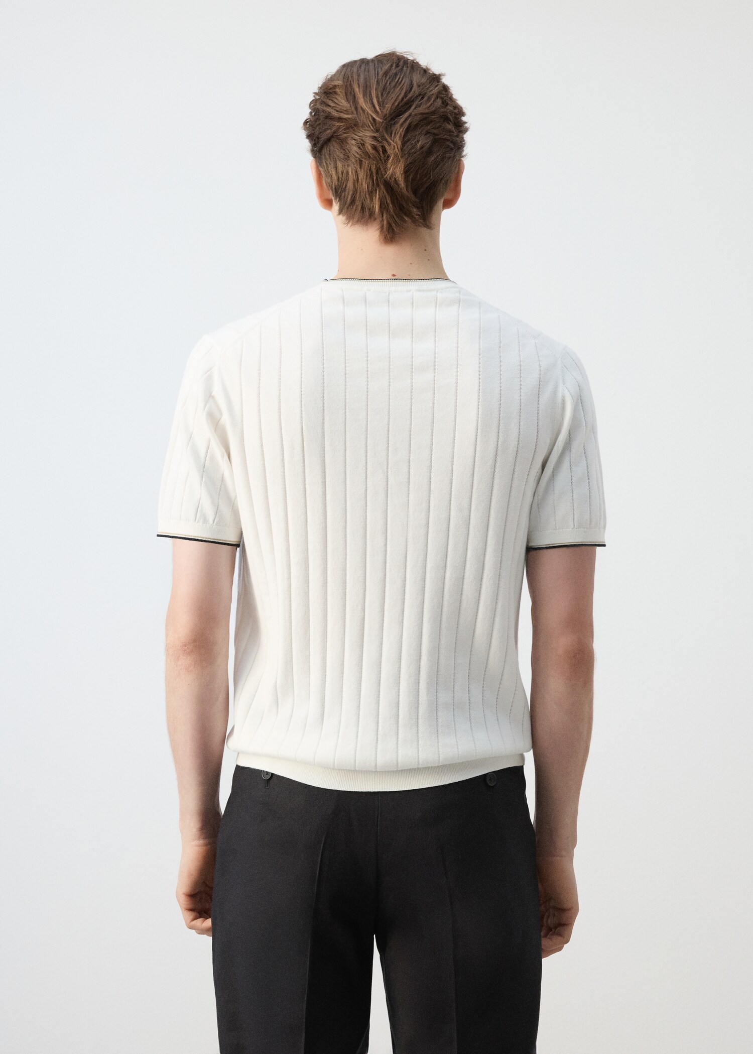 Fine jersey 100% cotton T-shirt - Reverse of the article