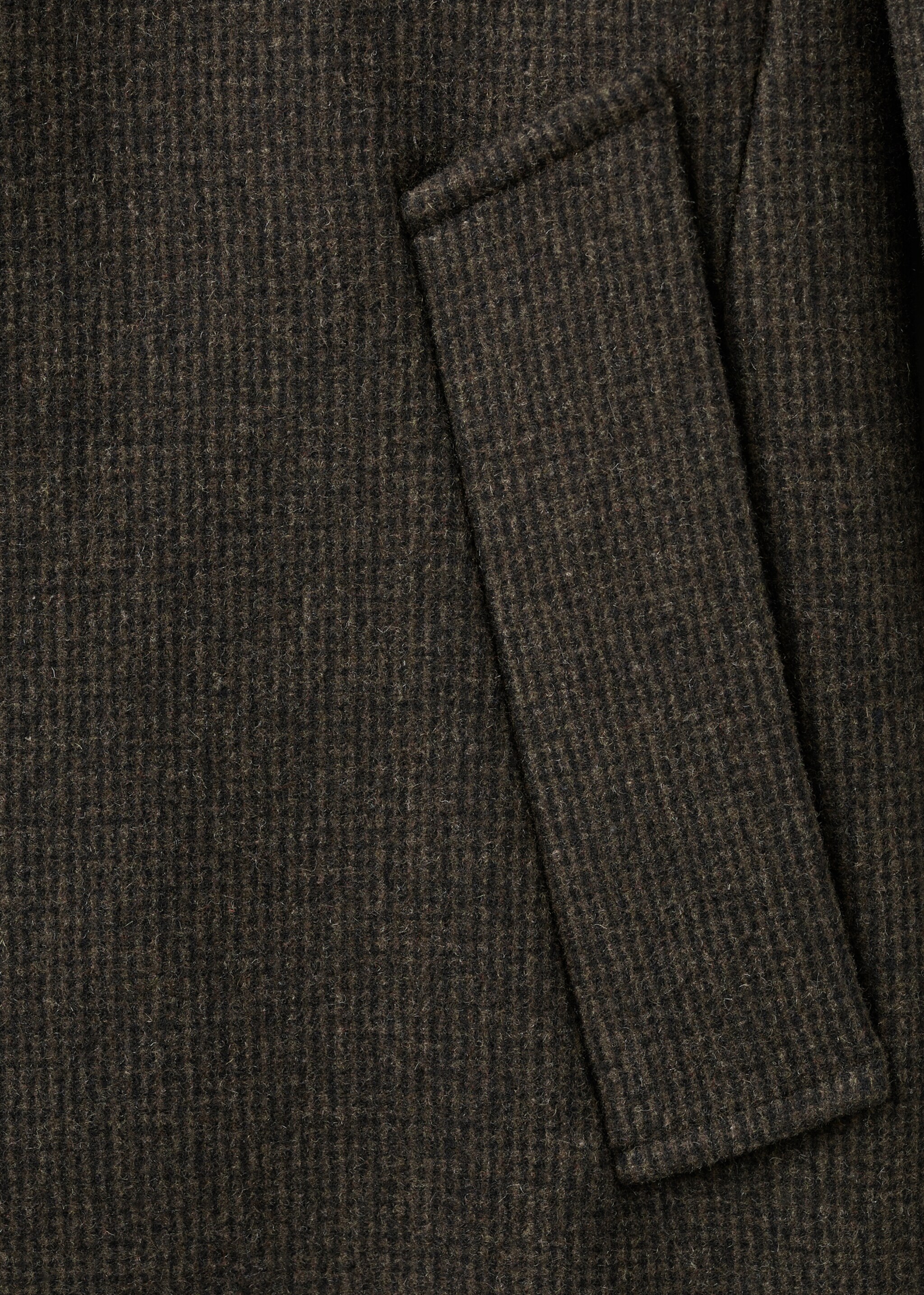 Lightweight recycled wool coat - Details of the article 8, Chocolate. Ref: 27041177-00.