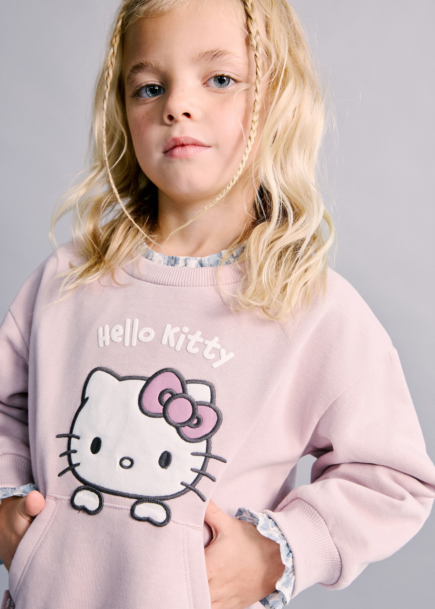 Sweat-shirt Hello Kitty - Plan moyen
