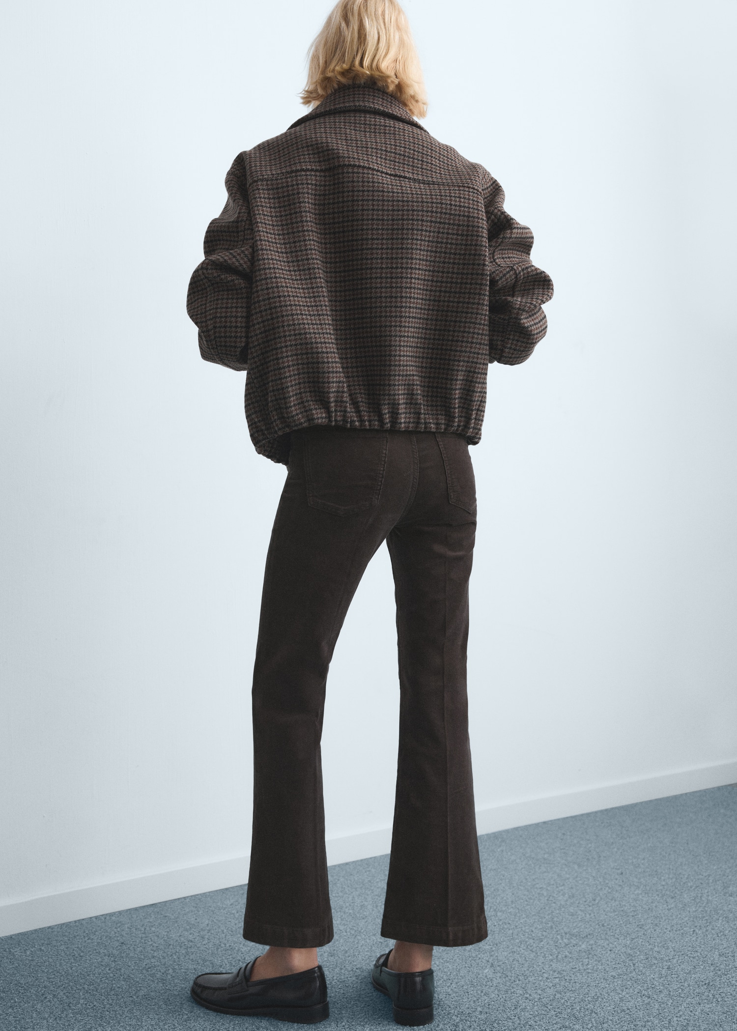 Corduroy flared jeans - Achterkant van het artikel