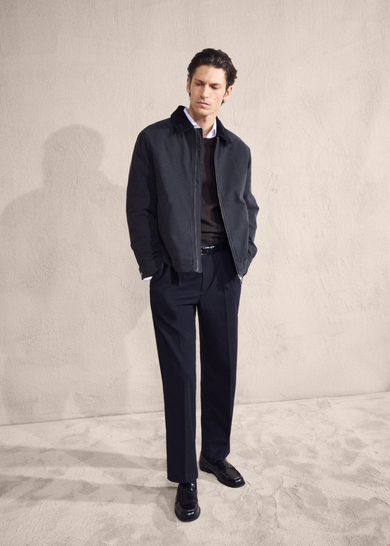 Casaco acolchoado com gola de bombazina - Pormenor do artigo 5