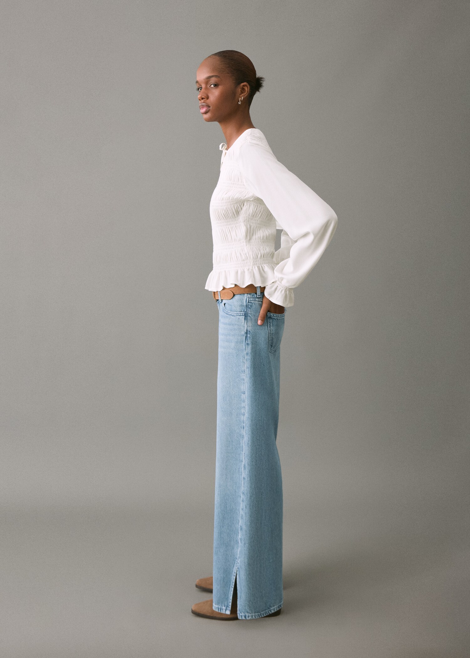 Jeans wideleg aberturas - Plano medio