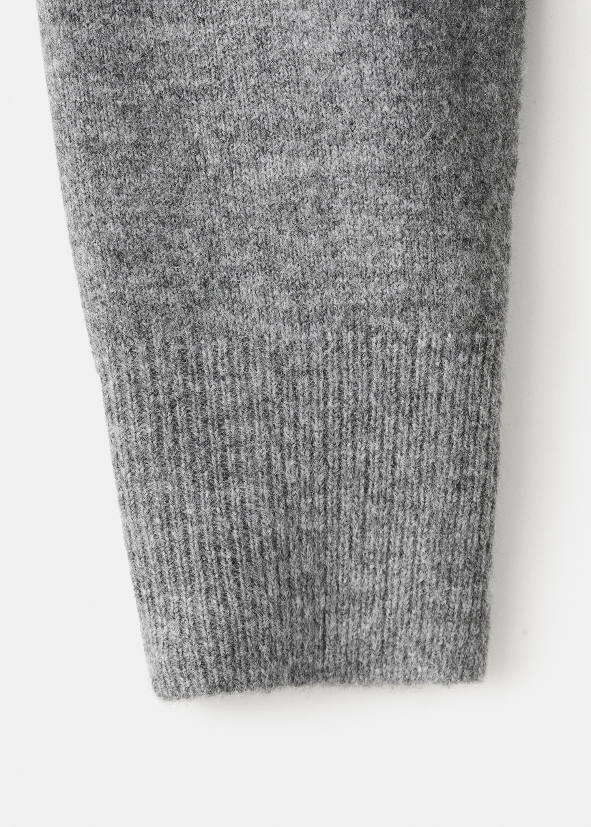 كنزة غير متناظرة مزينة بالتشاشات - تفاصيل المنتج 0, رمادي أرجواني متوسط. Ref: 27041215-00.