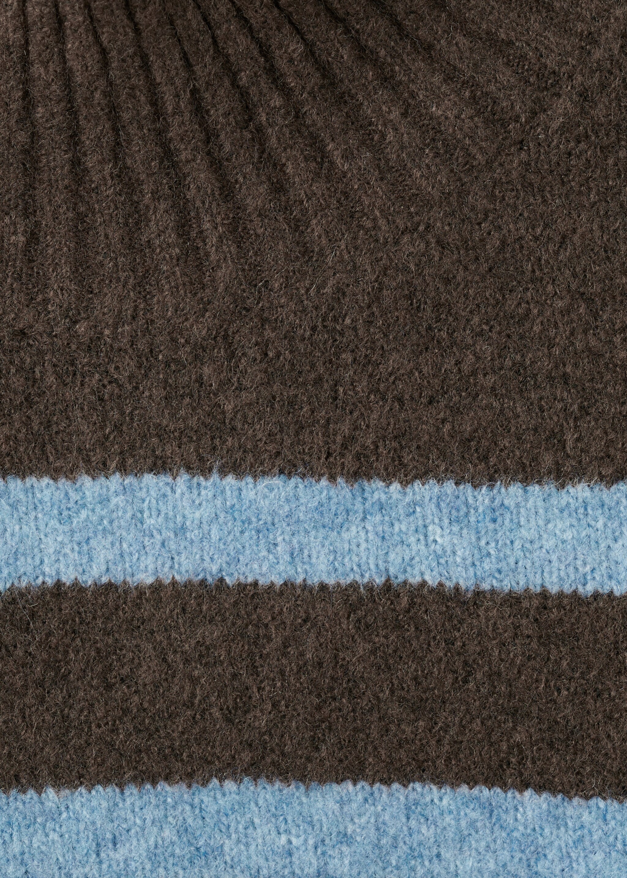 Oversized striped turtleneck sweater - Reverse of the article, Chocolate. Ref: 27041217-00.