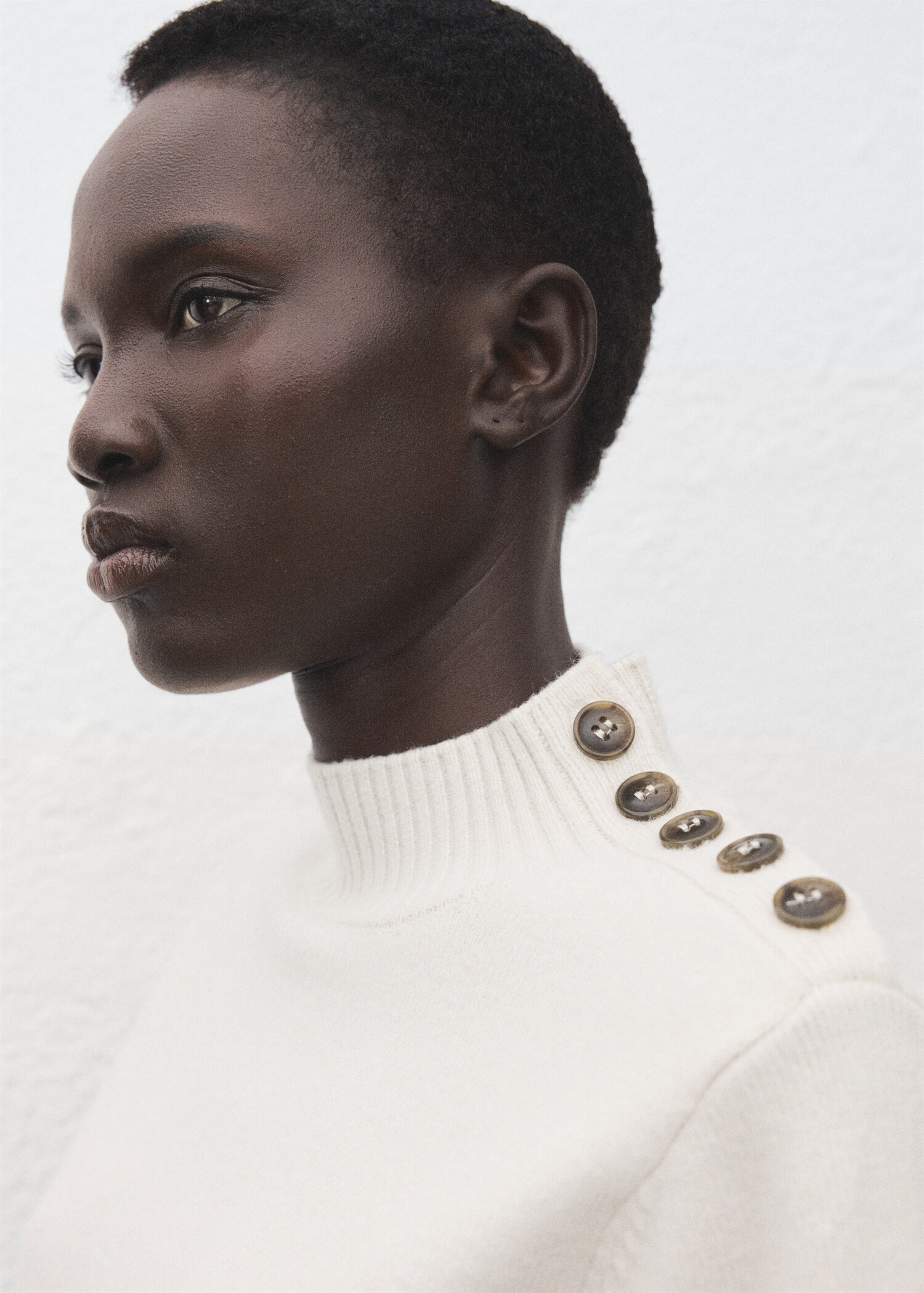 Pull col cheminée à boutons - Détail de l'article 1