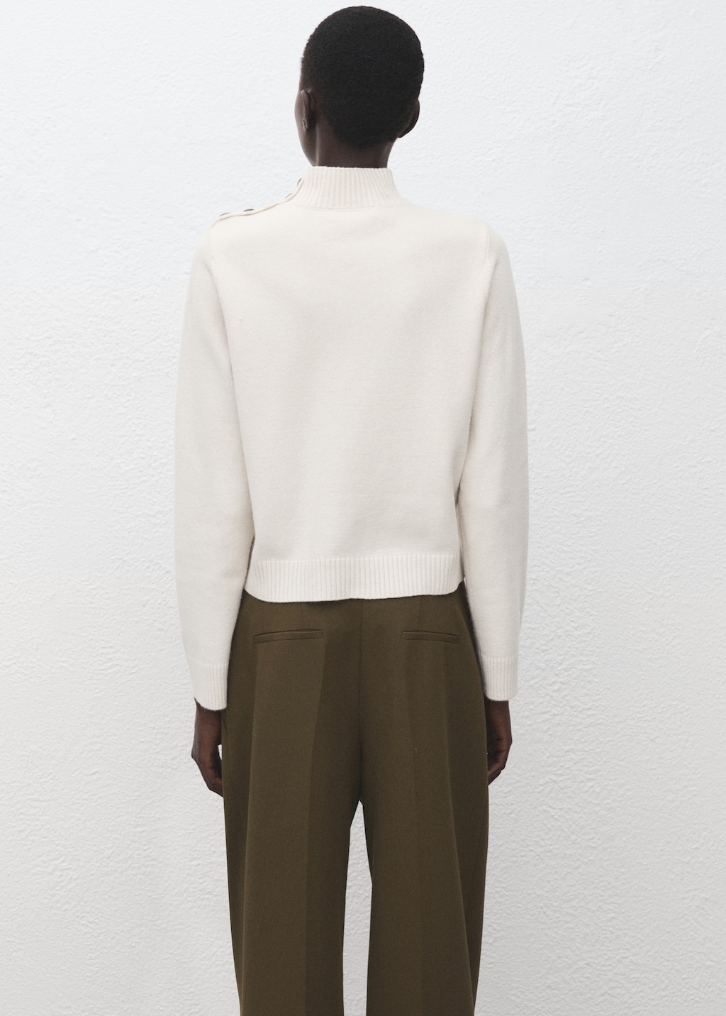 Perkins-neck sweater with button