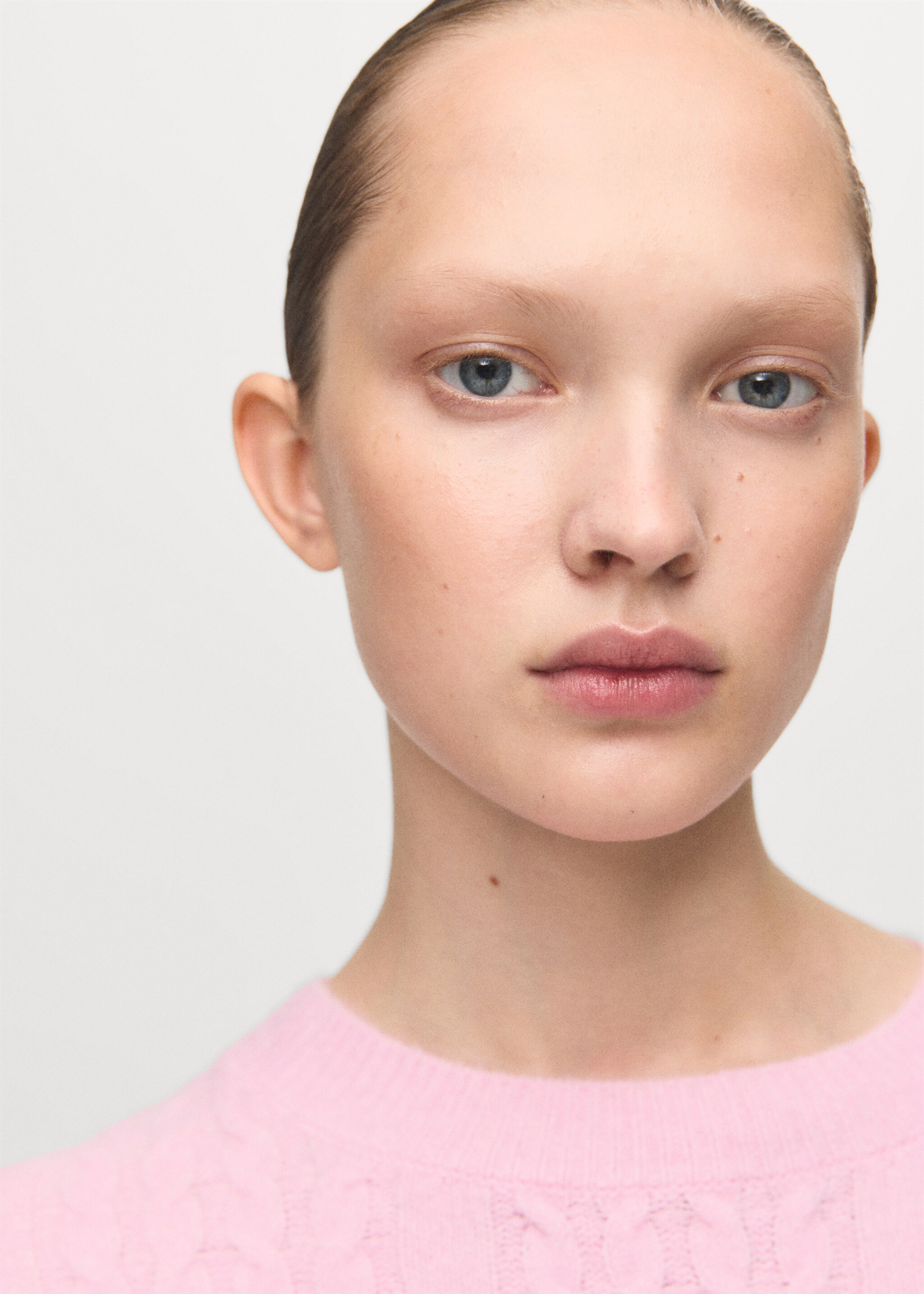 Braided knitted sweater - Details of the article 1, Pink. Ref: 27041219-00.