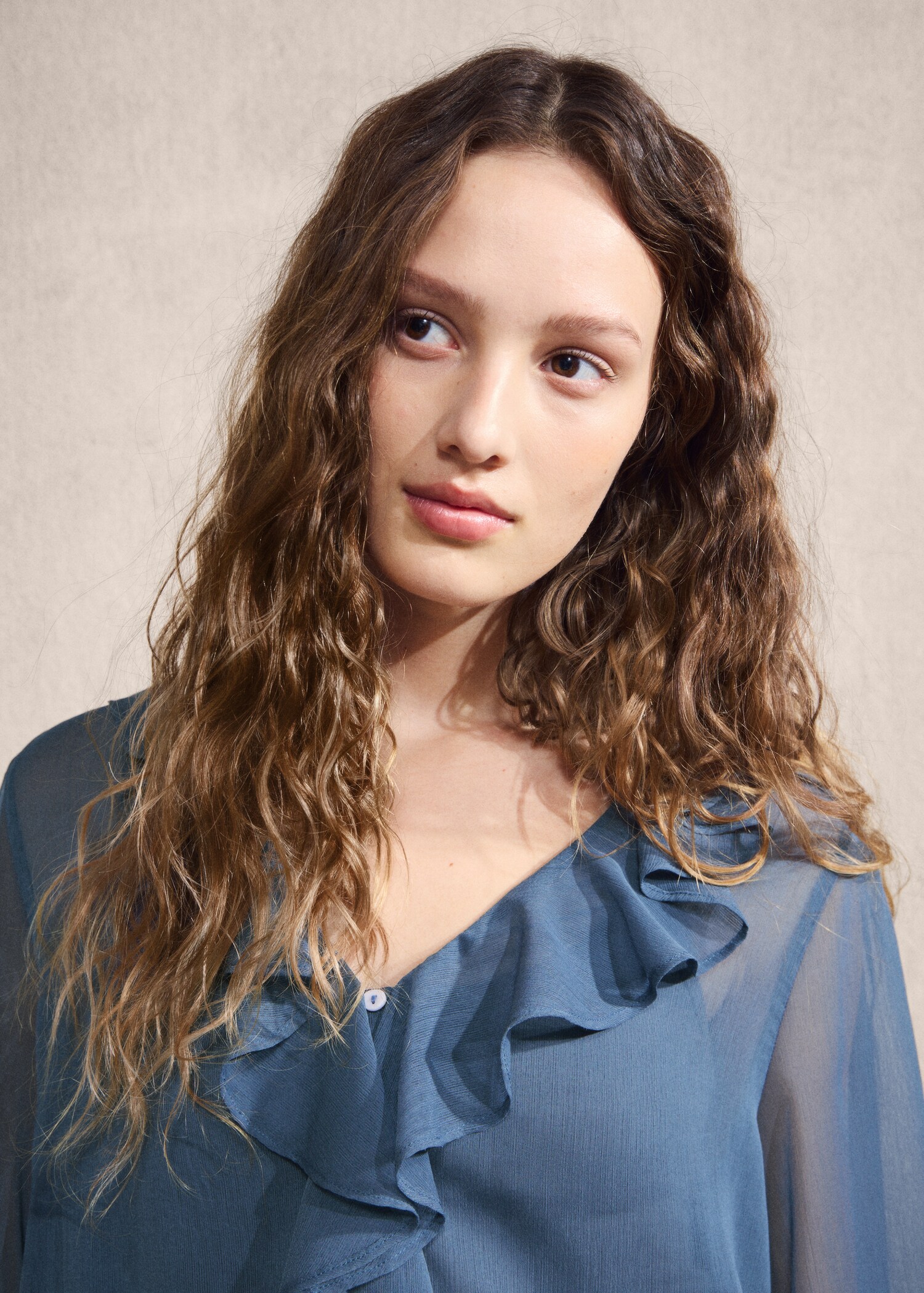 بلوزة شفافة بكشكشات - تفاصيل المنتج 7