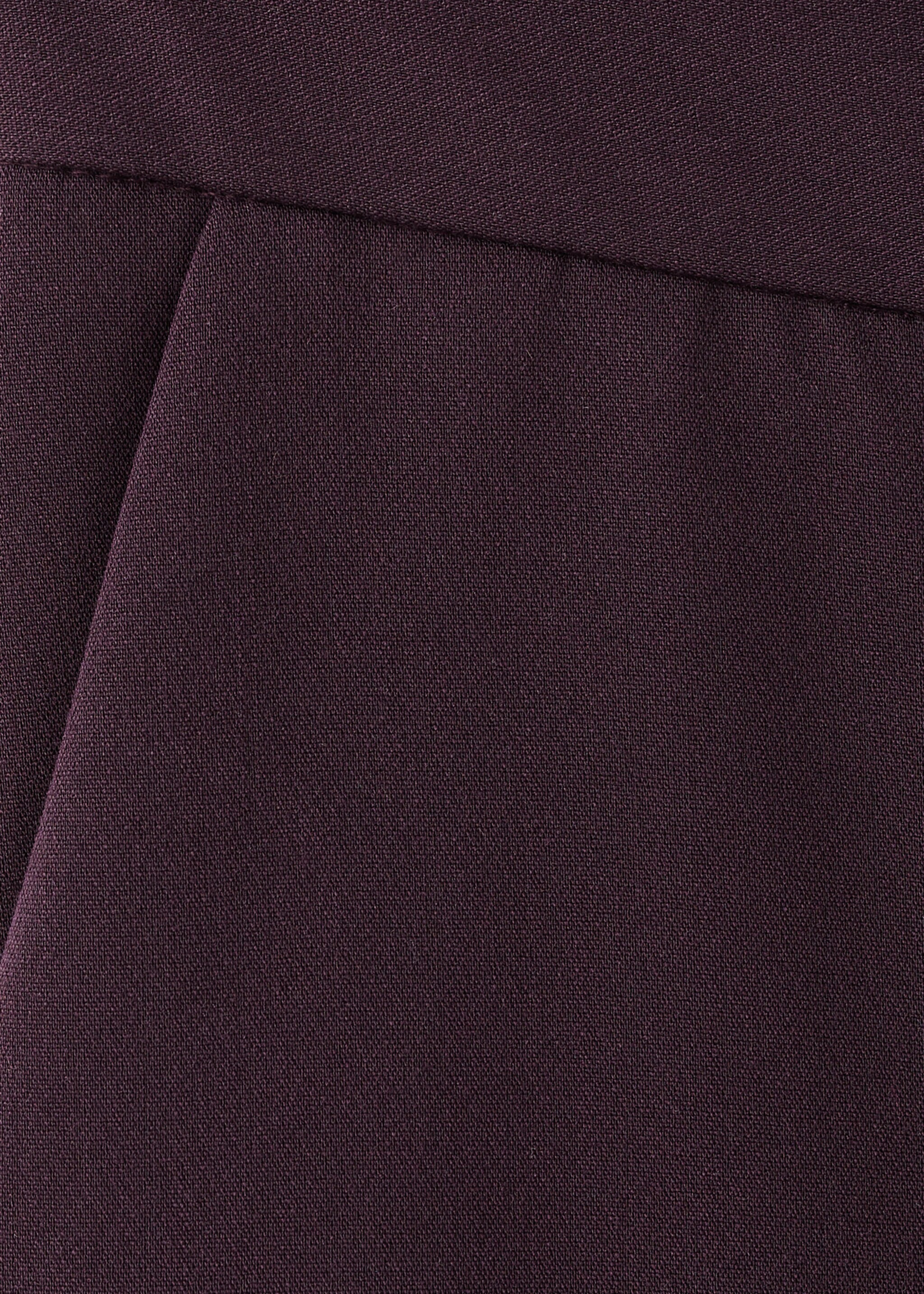 High-waist straight trousers - Details of the article 0, Plum. Ref: 27041238-00.