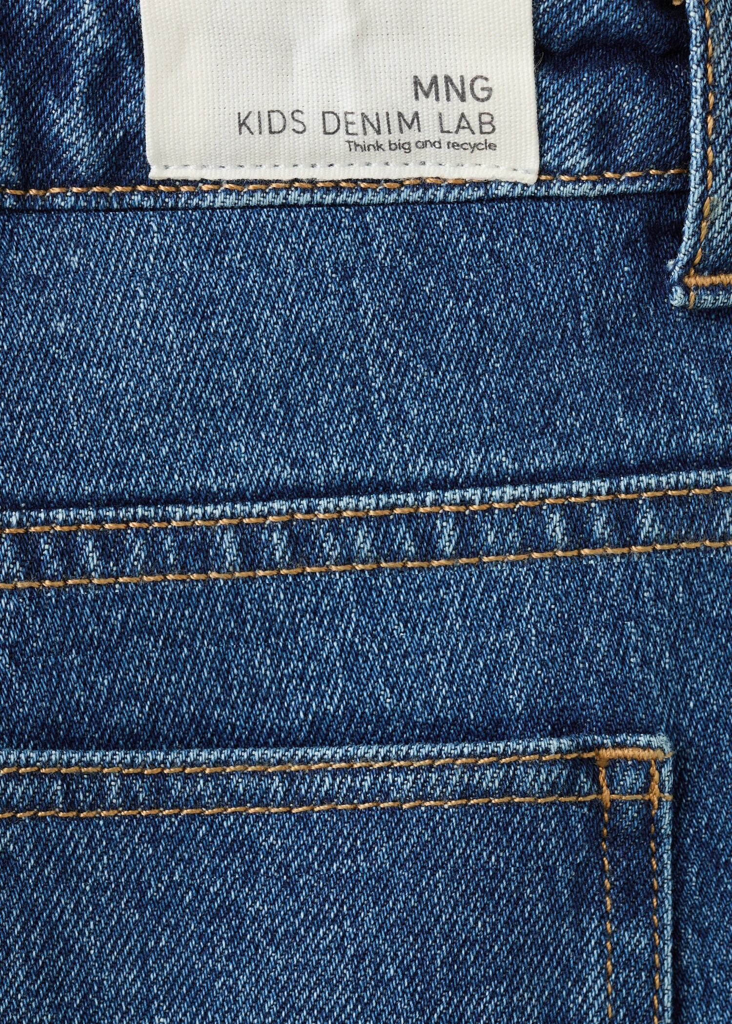 Turned-up straight jeans - Details of the article 0