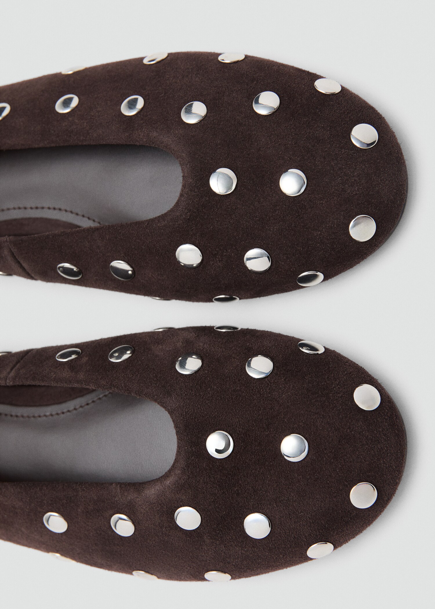 Suede ballet flats with studs - Details of the article 2