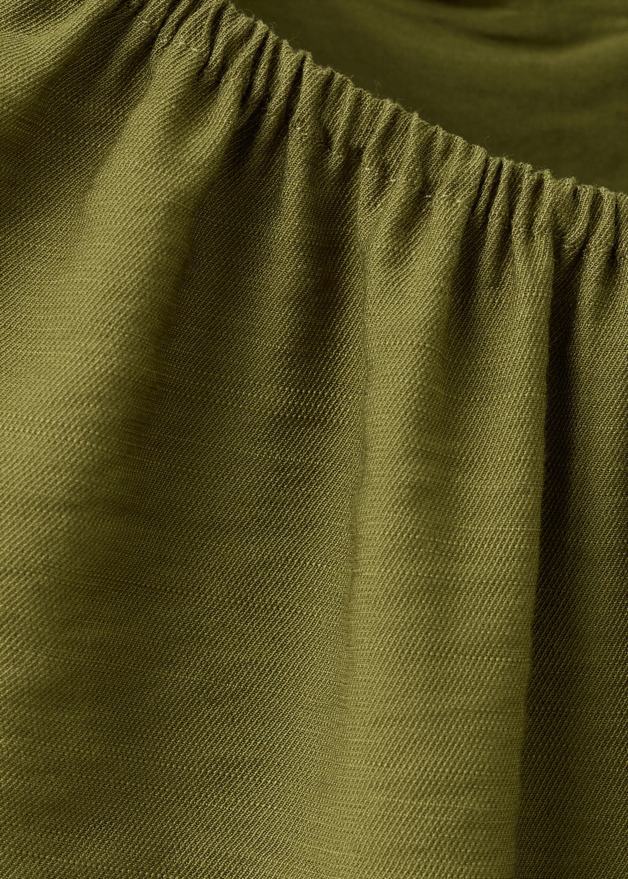 Crinkled-effect dress with cut-out - Details of the article 0, Pastel Green. Ref: 27041244-00.