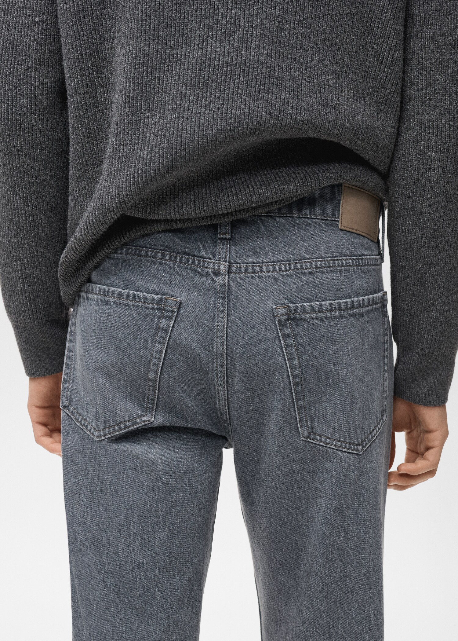 Jeans moby - Details of the article 6