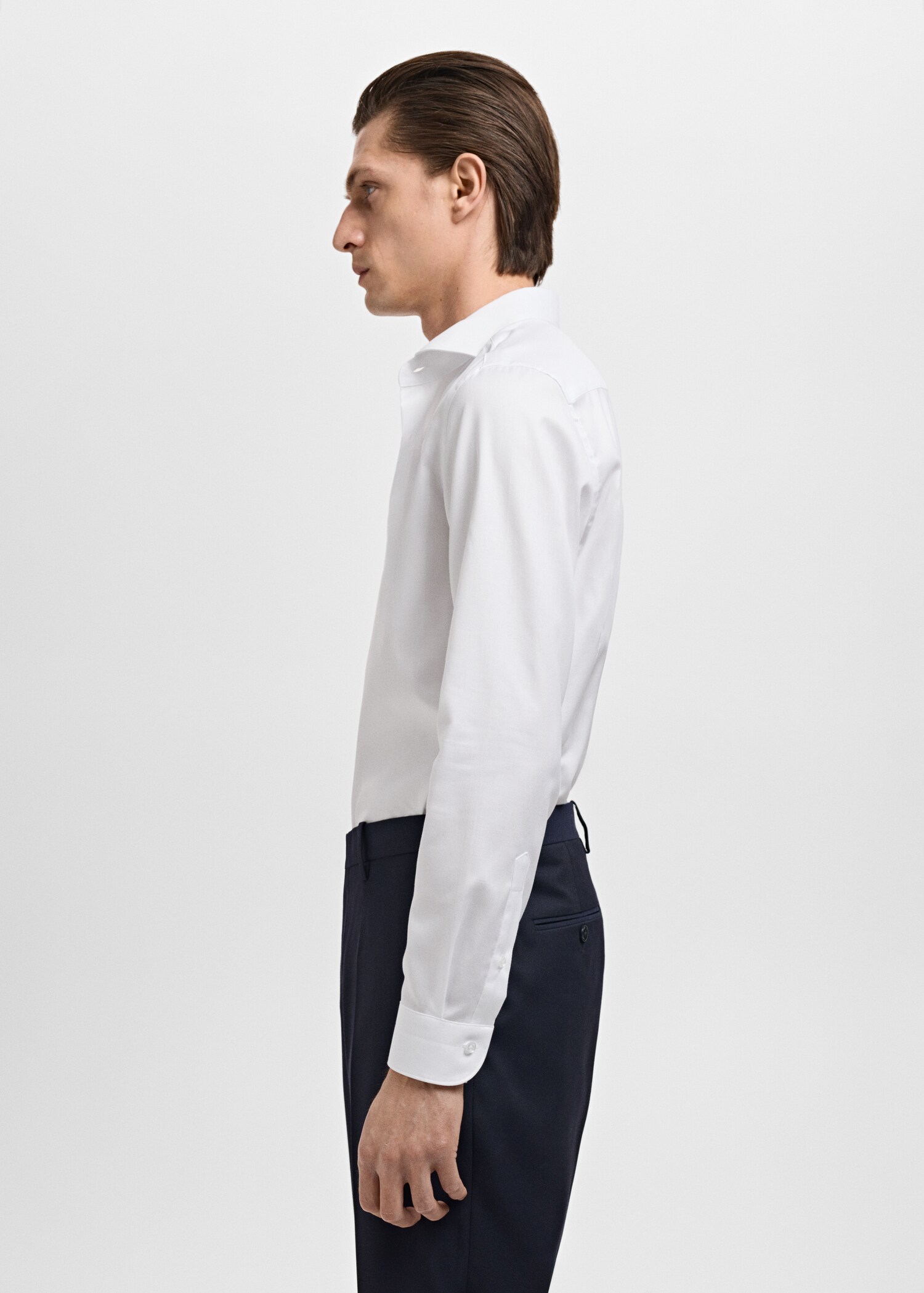Slim-fit cotton suit shirt - Details of the article 2