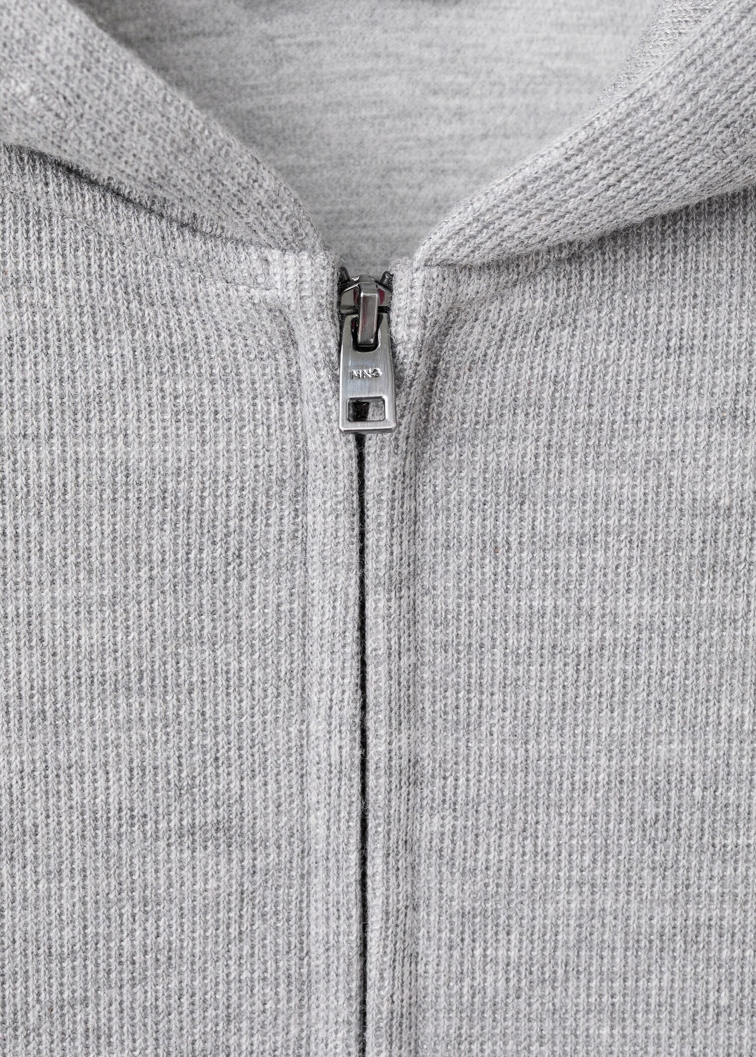 Textured hooded sweatshirt - Details of the article 8