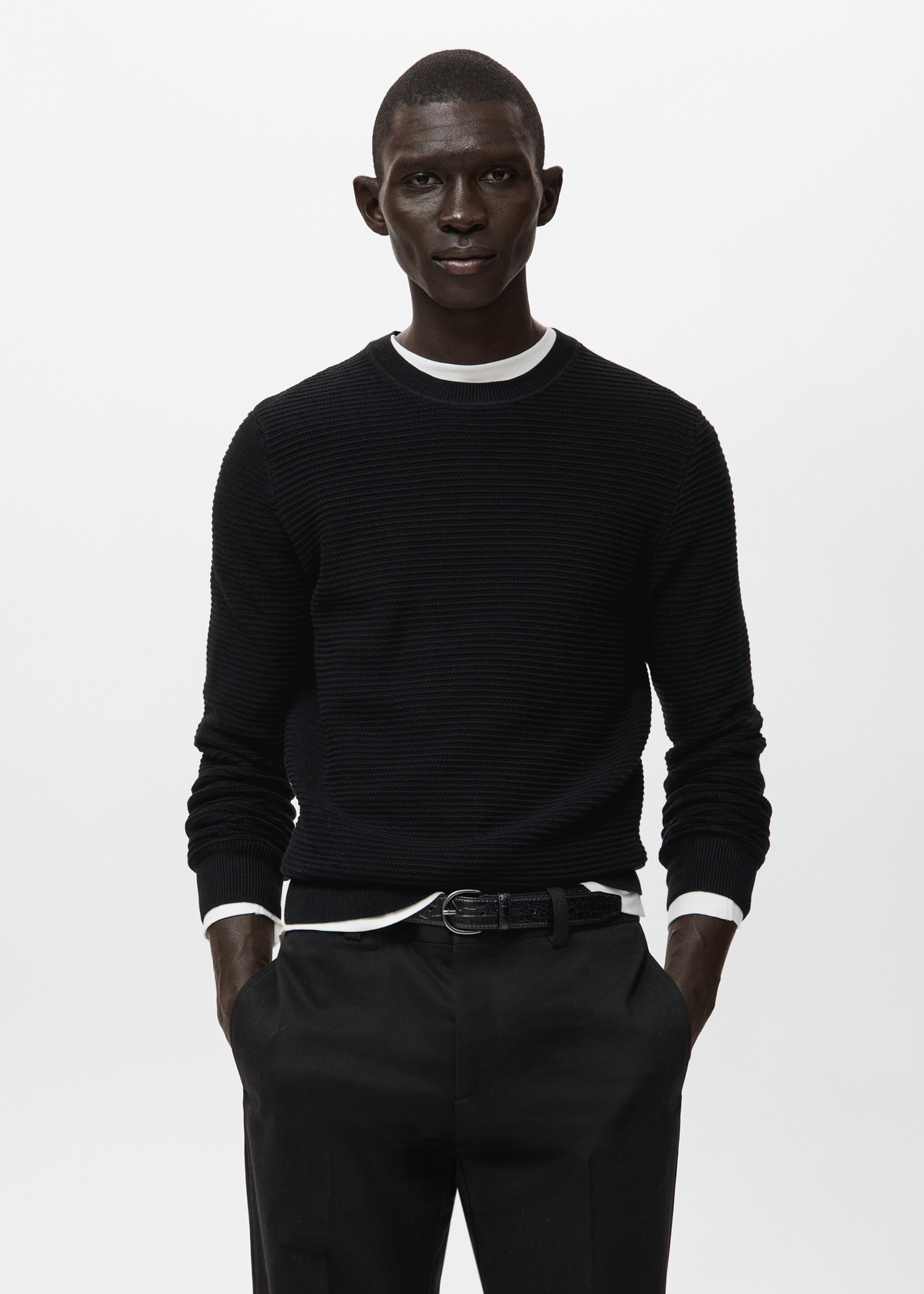 سترة مضفرة بنسبة 100% من القطن - رؤية وسط, أسود. Ref: 27041261-00.