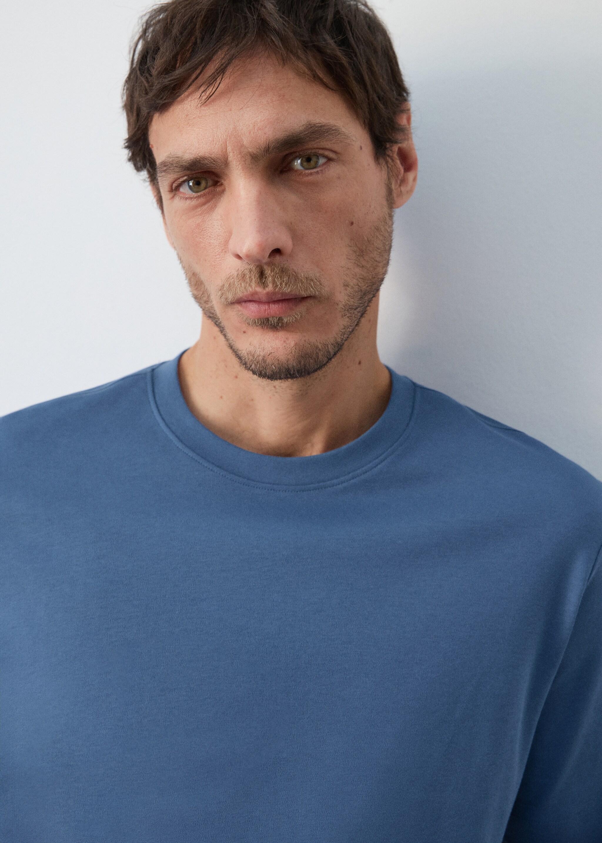 تي شيرت متوسط الوزن بقصة متوسطة - تفاصيل المنتج 1, أزرق صيني. Ref: 27041262-00.