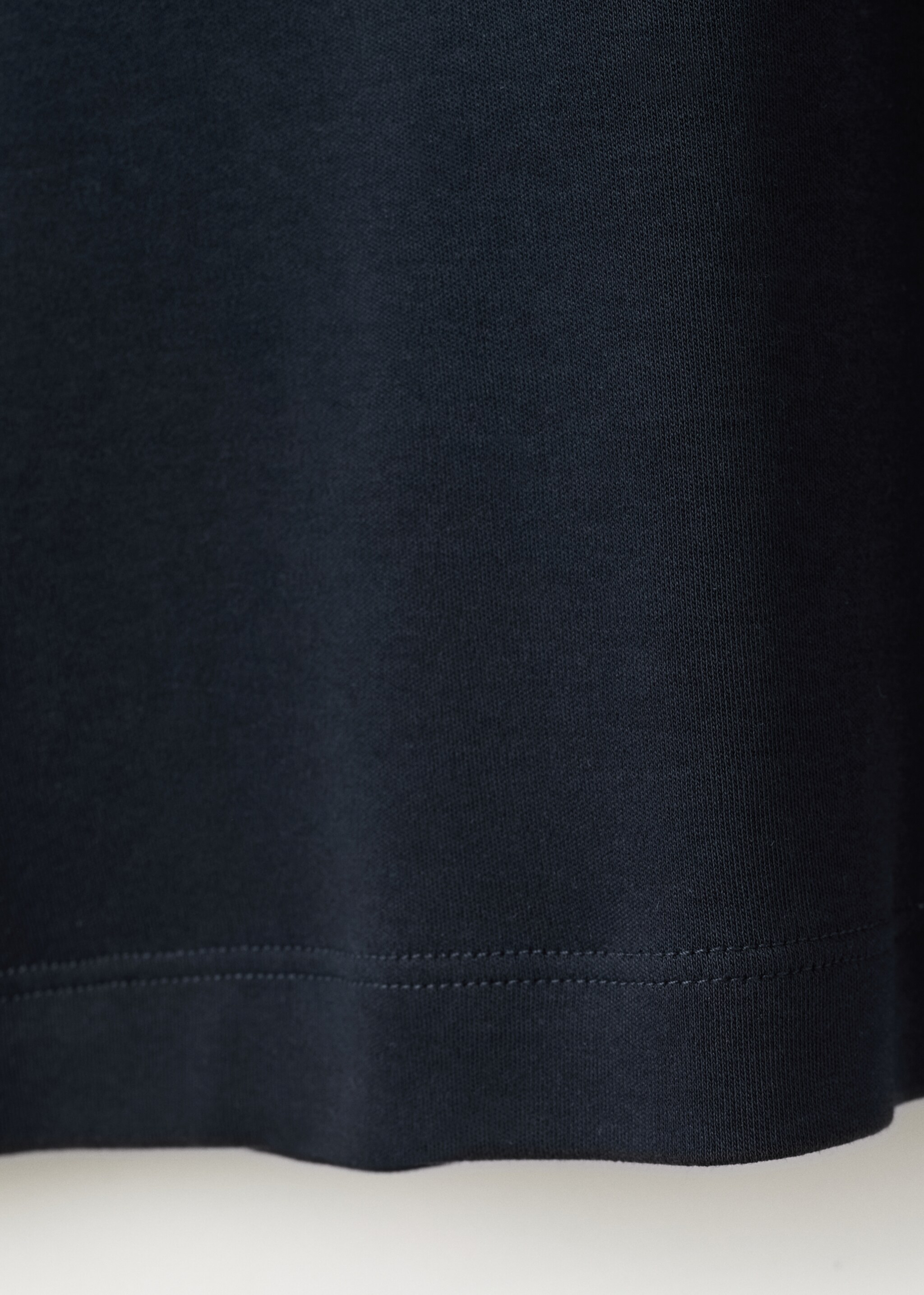 T-shirt regular fit de peso médio - Pormenor do artigo 0, Azul-marinho. Ref: 27041262-00.