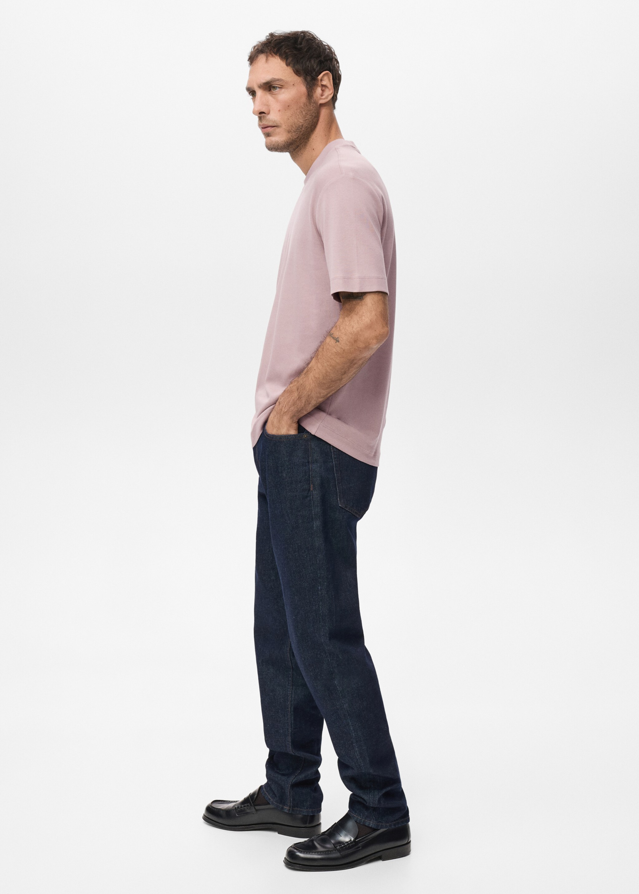 Medium weight regular fit T-shirt - Details of the article 1, Pale Pink. Ref: 27041262-00.