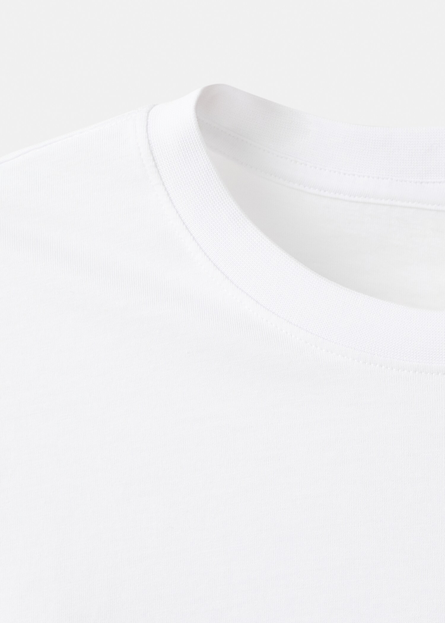 100% cotton slim-fit t-shirt - Details of the article 8