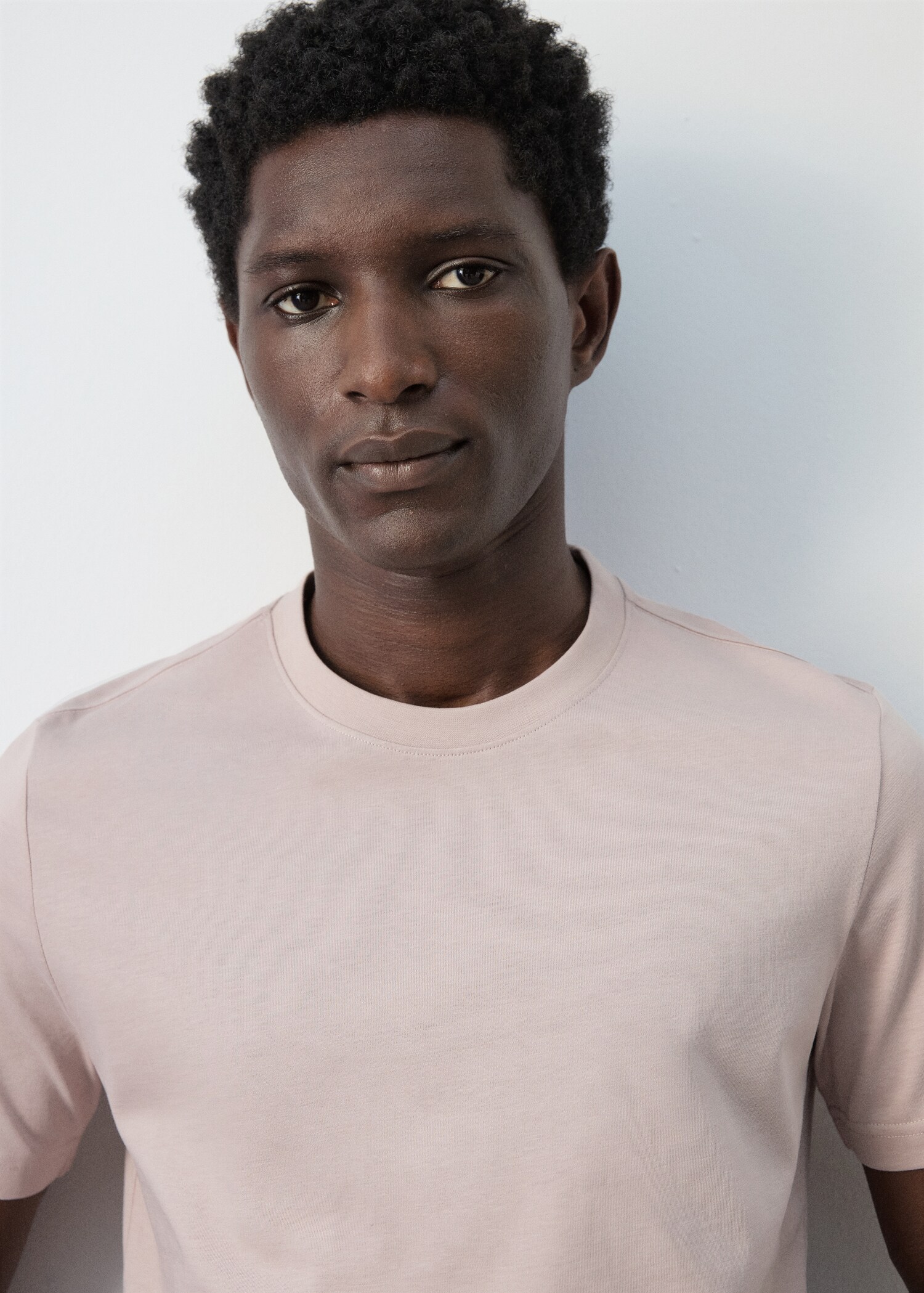 100% cotton slim-fit t-shirt - Details of the article 1