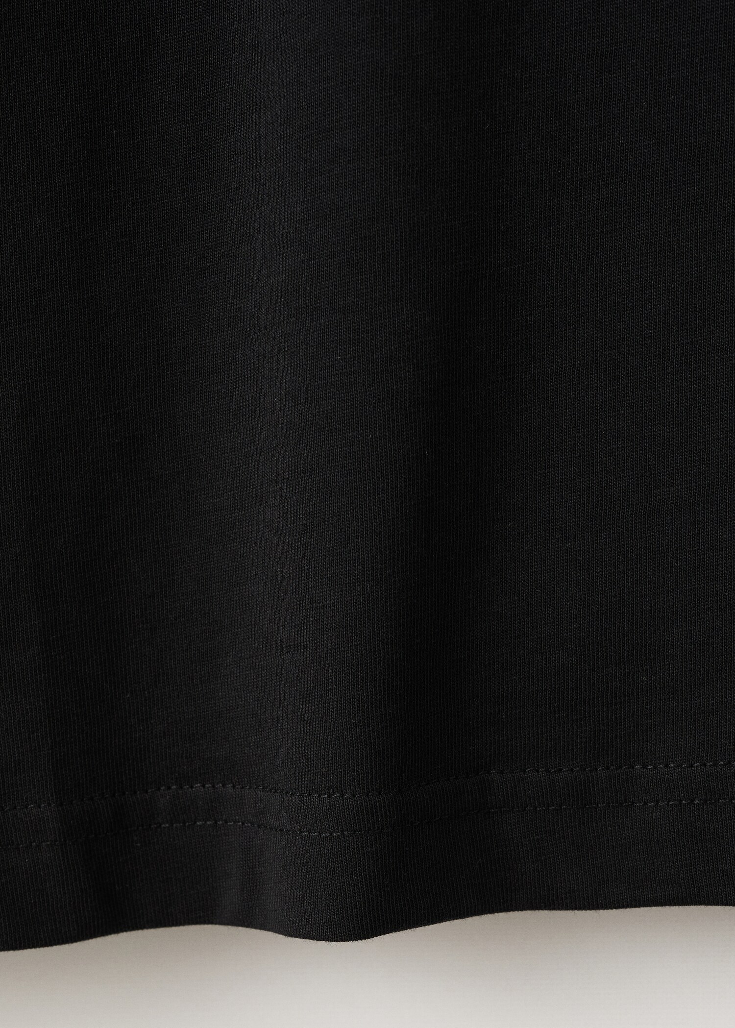 100% cotton slim-fit t-shirt - Details of the article 0