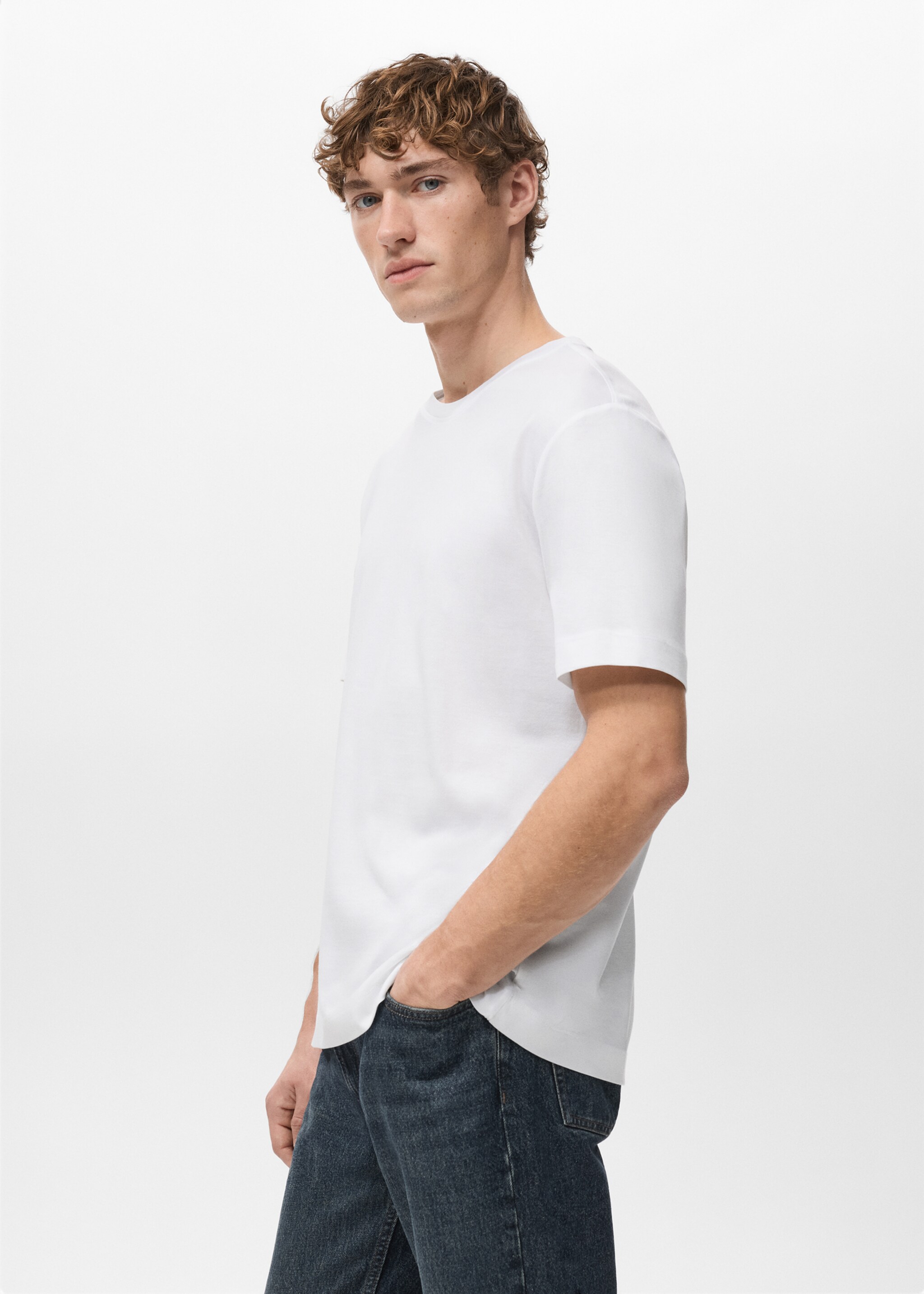 T-shirt de 100% algodão regular fit - Pormenor do artigo 2, Branco. Ref: 27041264-00.