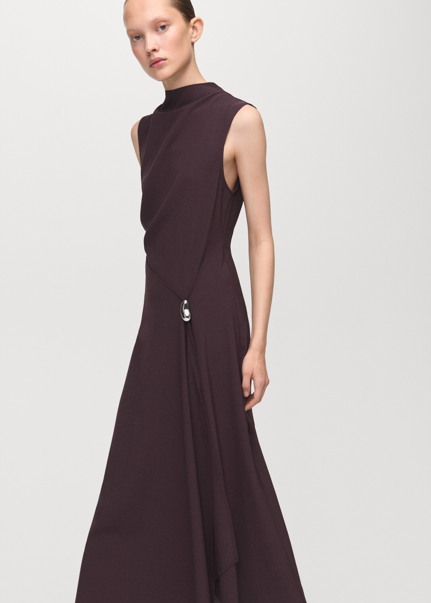 A-line dress with metal embellishment - Medium plane