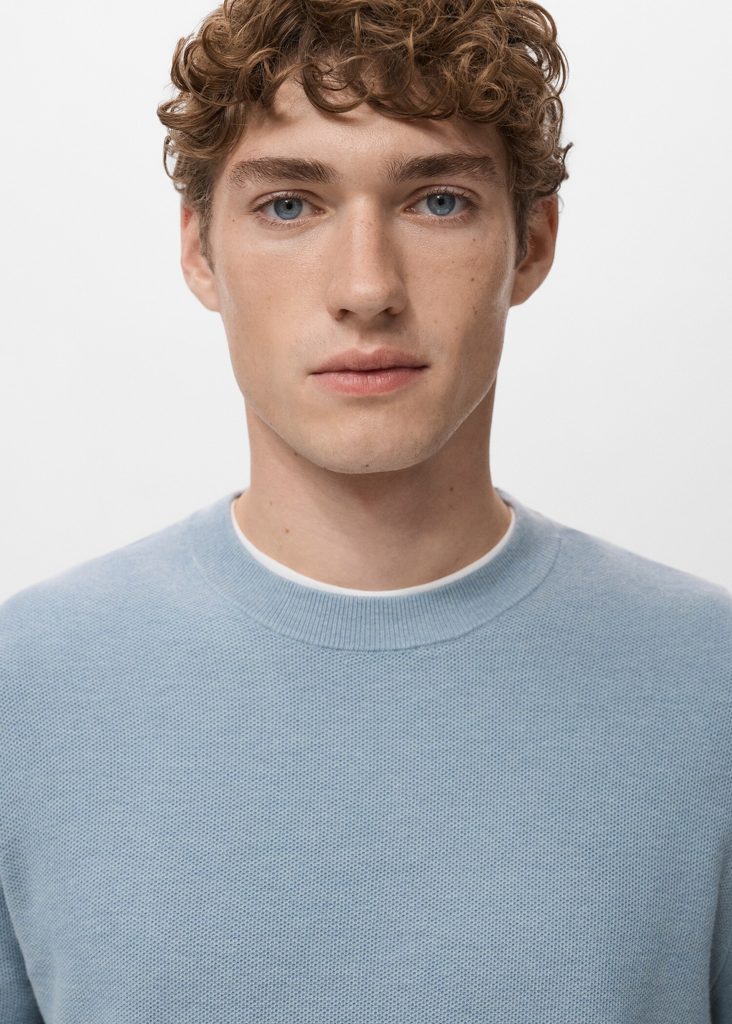 Microstructured cotton knitted sweater - Details of the article 1