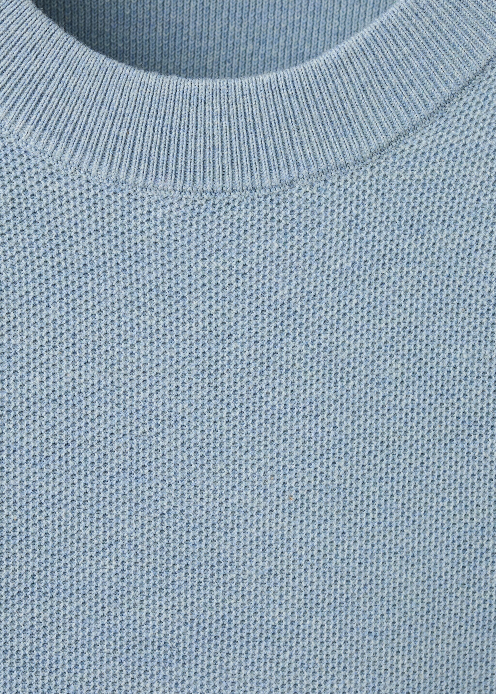 Microstructured cotton knitted sweater - Details of the article 8, Sky Blue. Ref: 27041281-00.