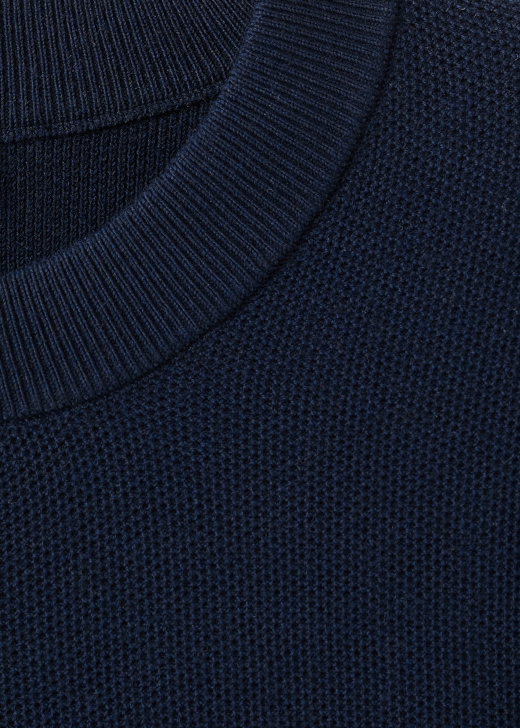 Microstructured cotton knitted sweater