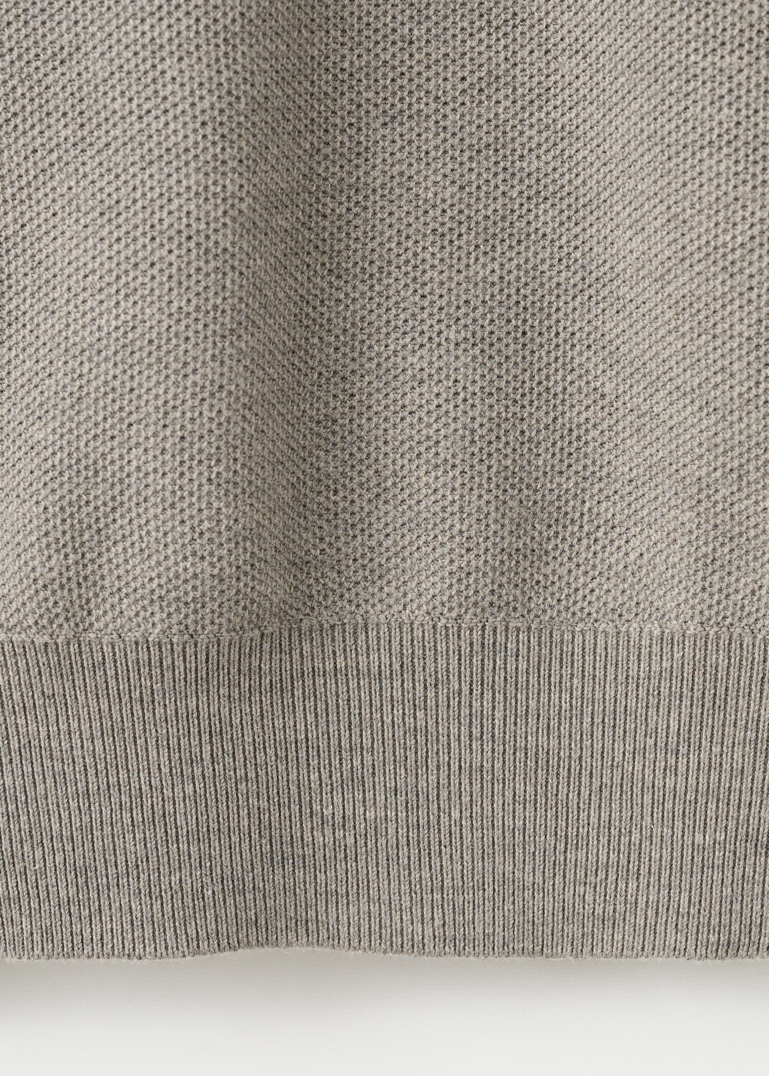 Rollkragenpullover mit Mikrostruktur - Detail des Artikels 0